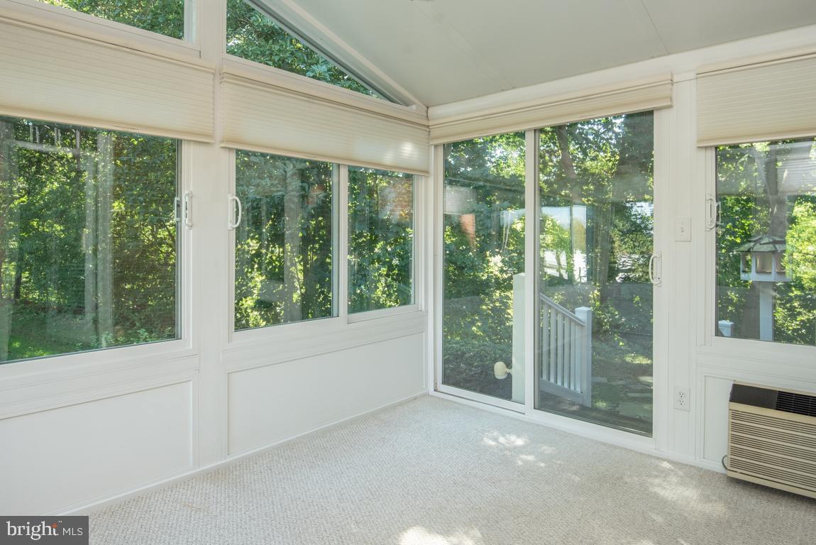 EAST PETERSBURG - Residential