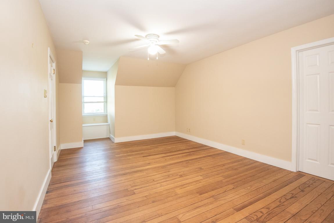 EAST PETERSBURG - Residential