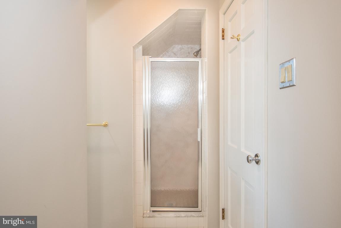 EAST PETERSBURG - Residential