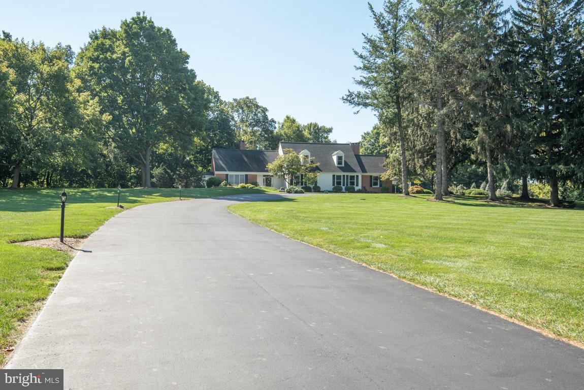 EAST PETERSBURG - Residential