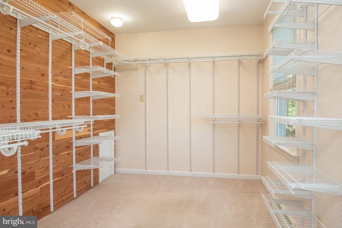 EAST PETERSBURG - Residential