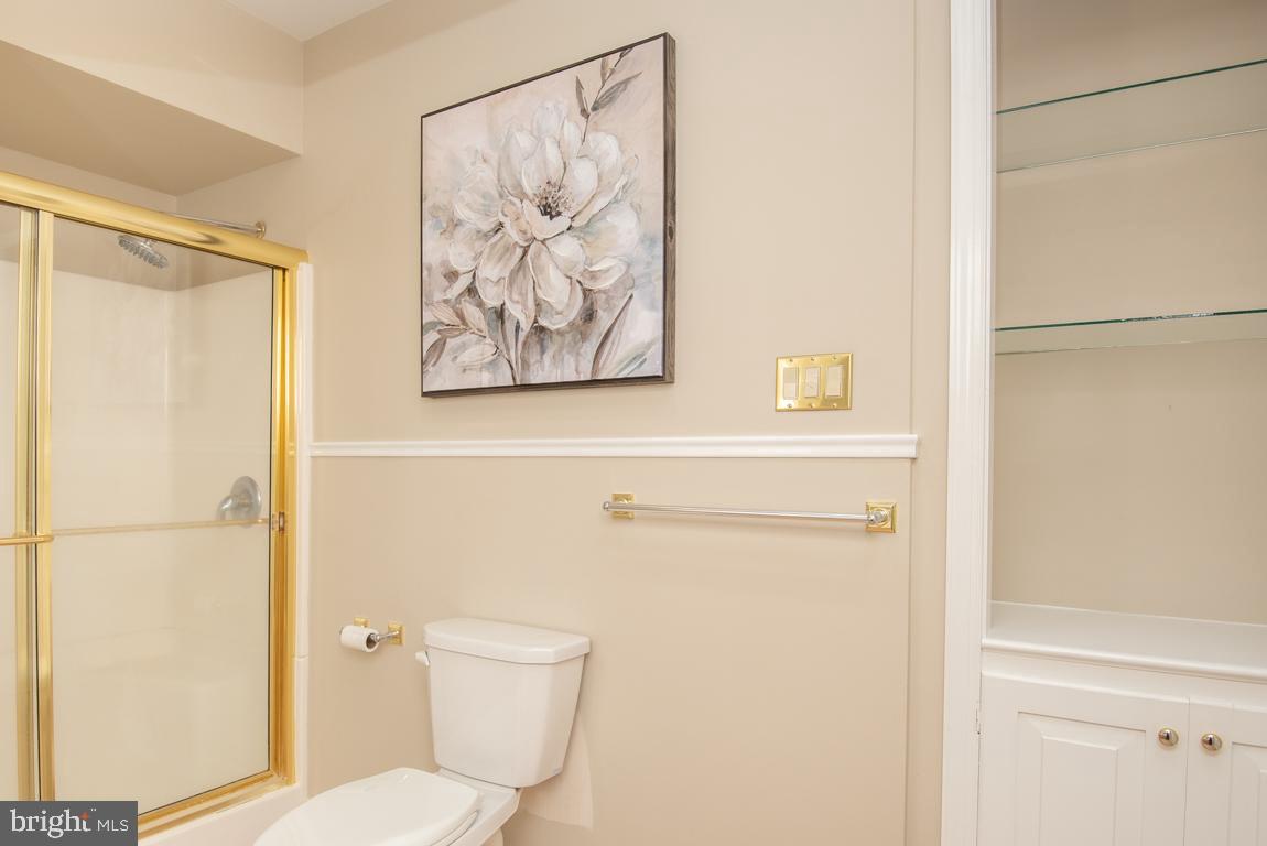 EAST PETERSBURG - Residential