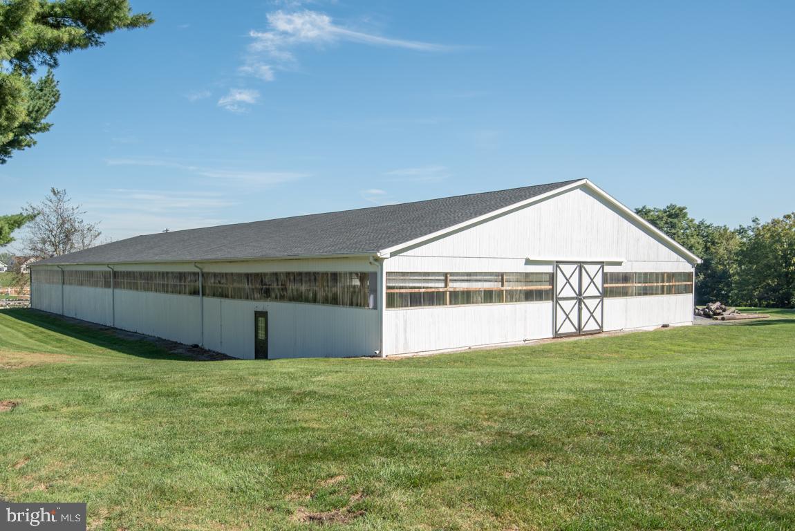 EAST PETERSBURG - Residential