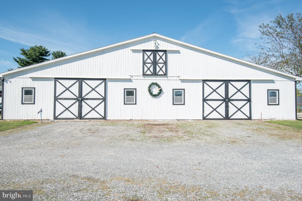 EAST PETERSBURG - Residential