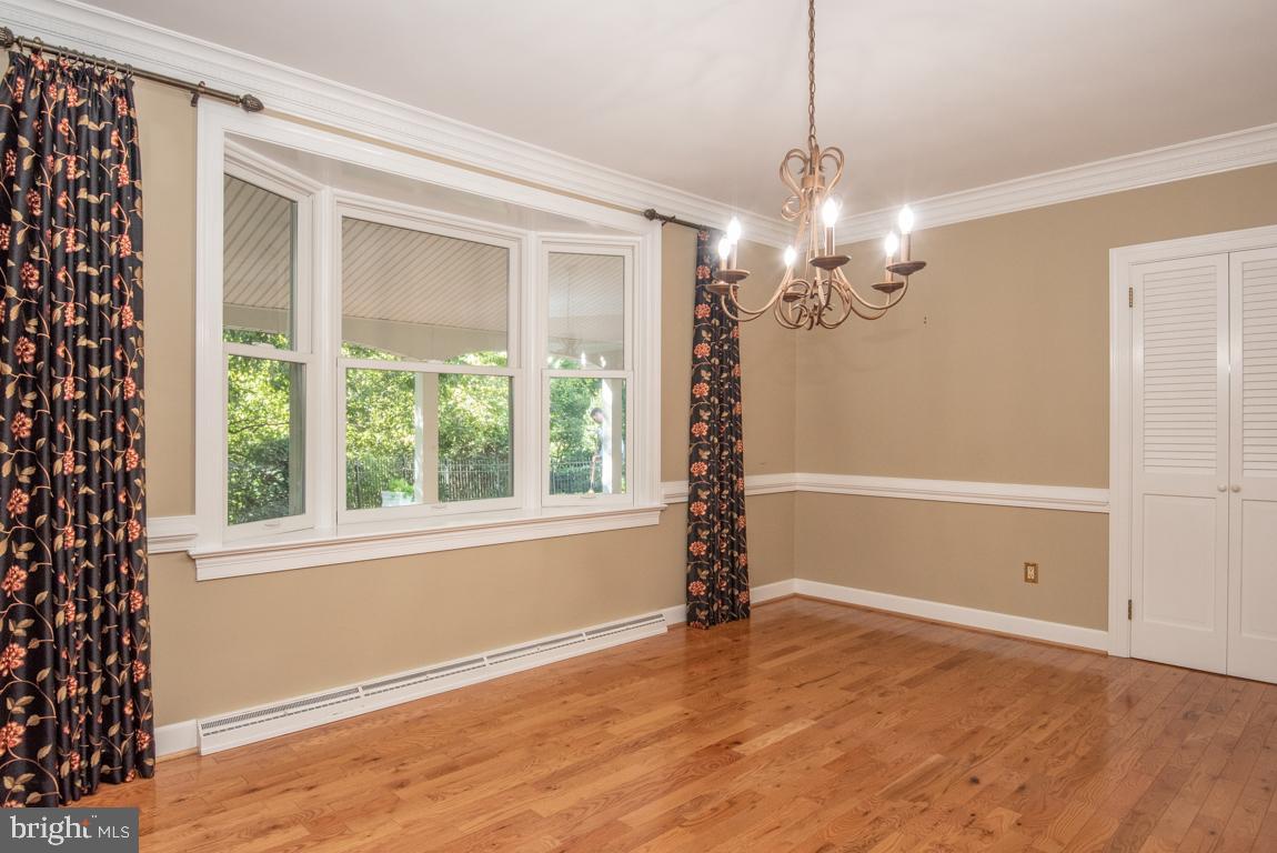 EAST PETERSBURG - Residential