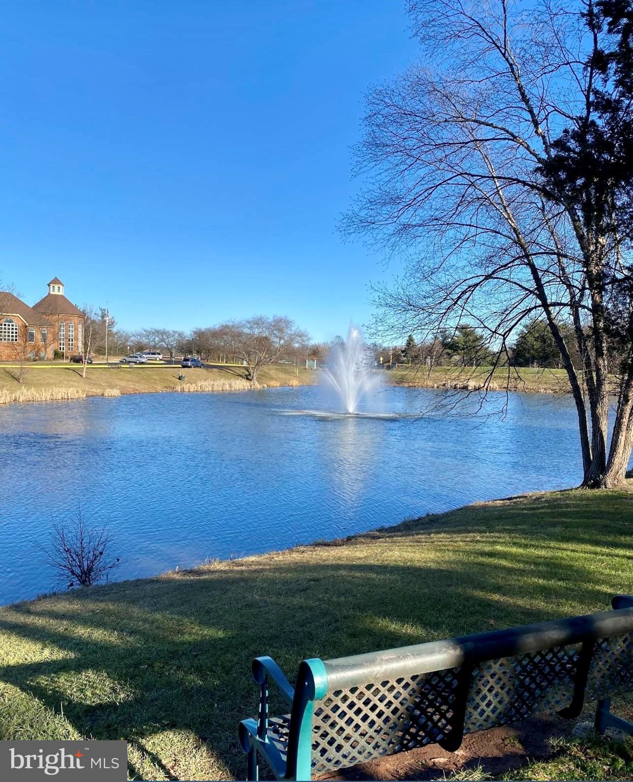 ASHBURN FARM - Residential