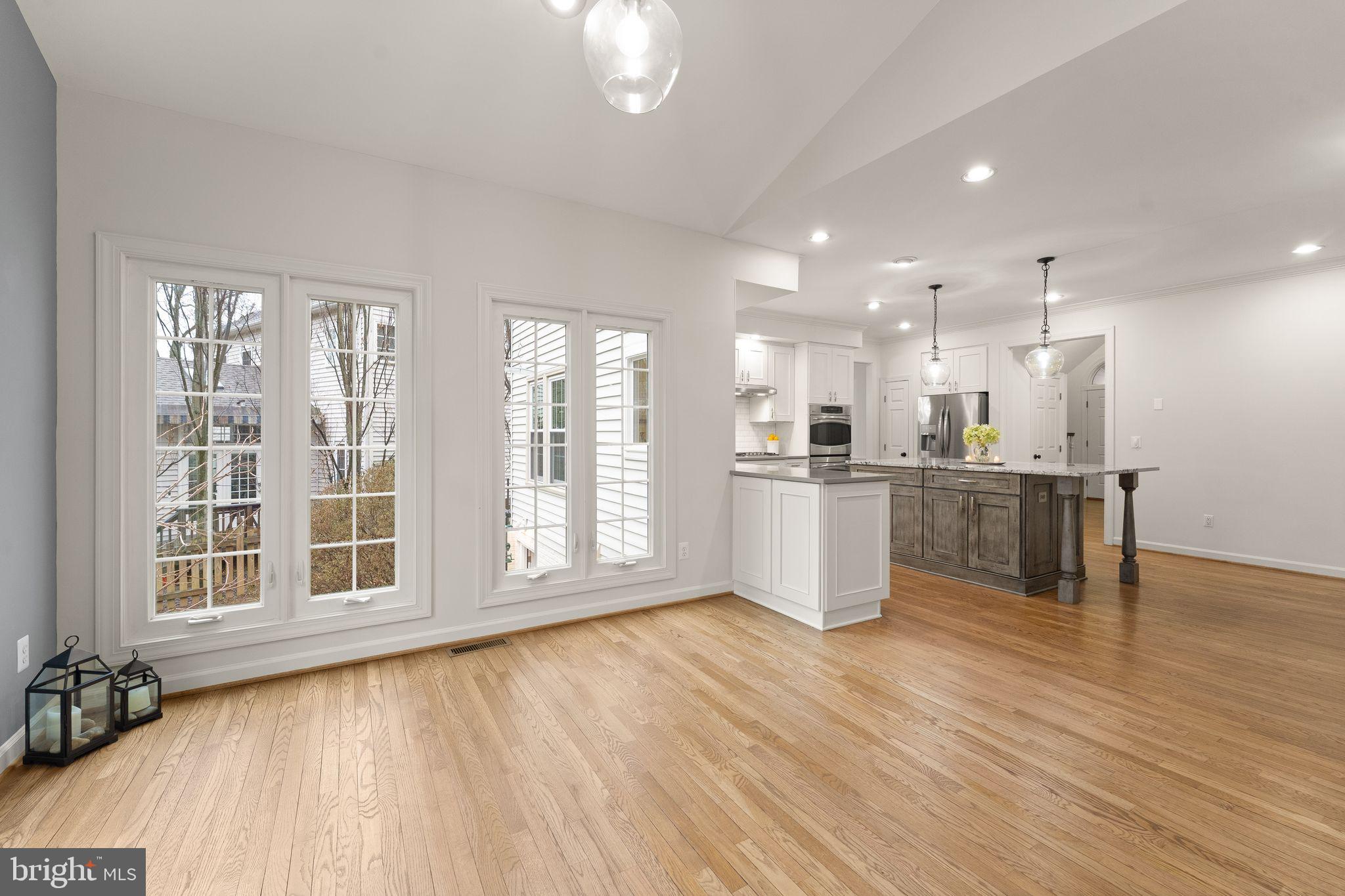 ASHBURN FARM - Residential