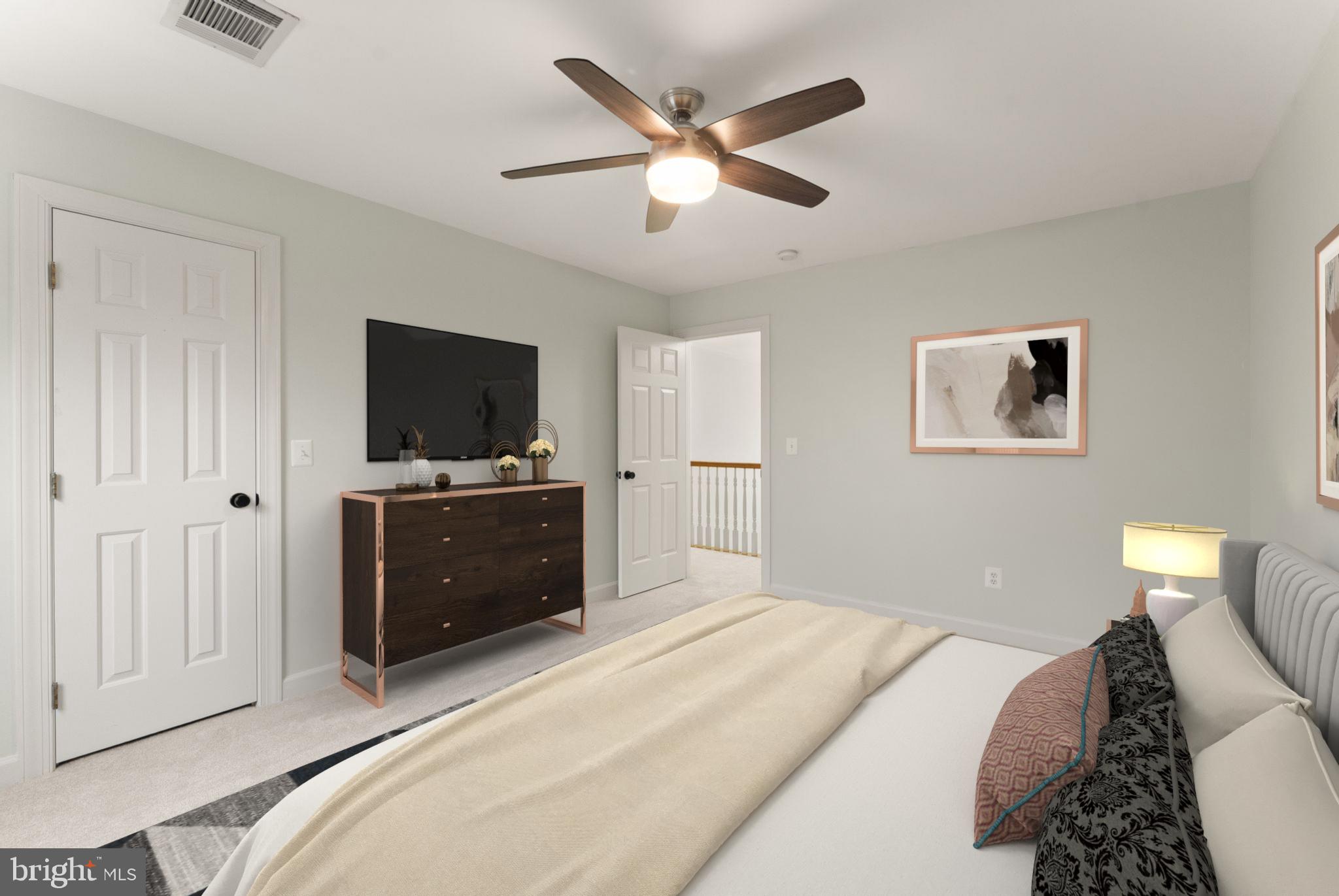 ASHBURN FARM - Residential