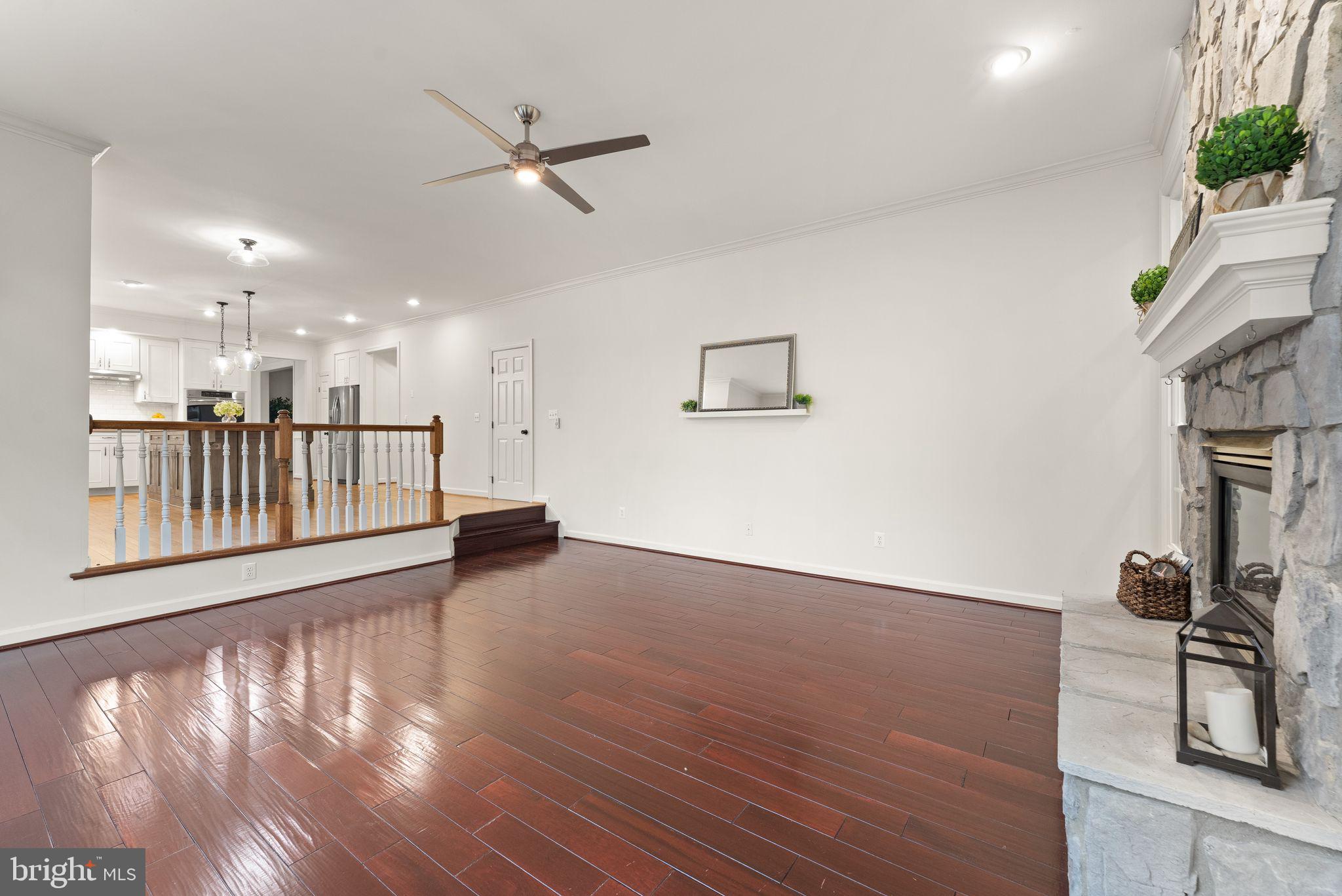 ASHBURN FARM - Residential