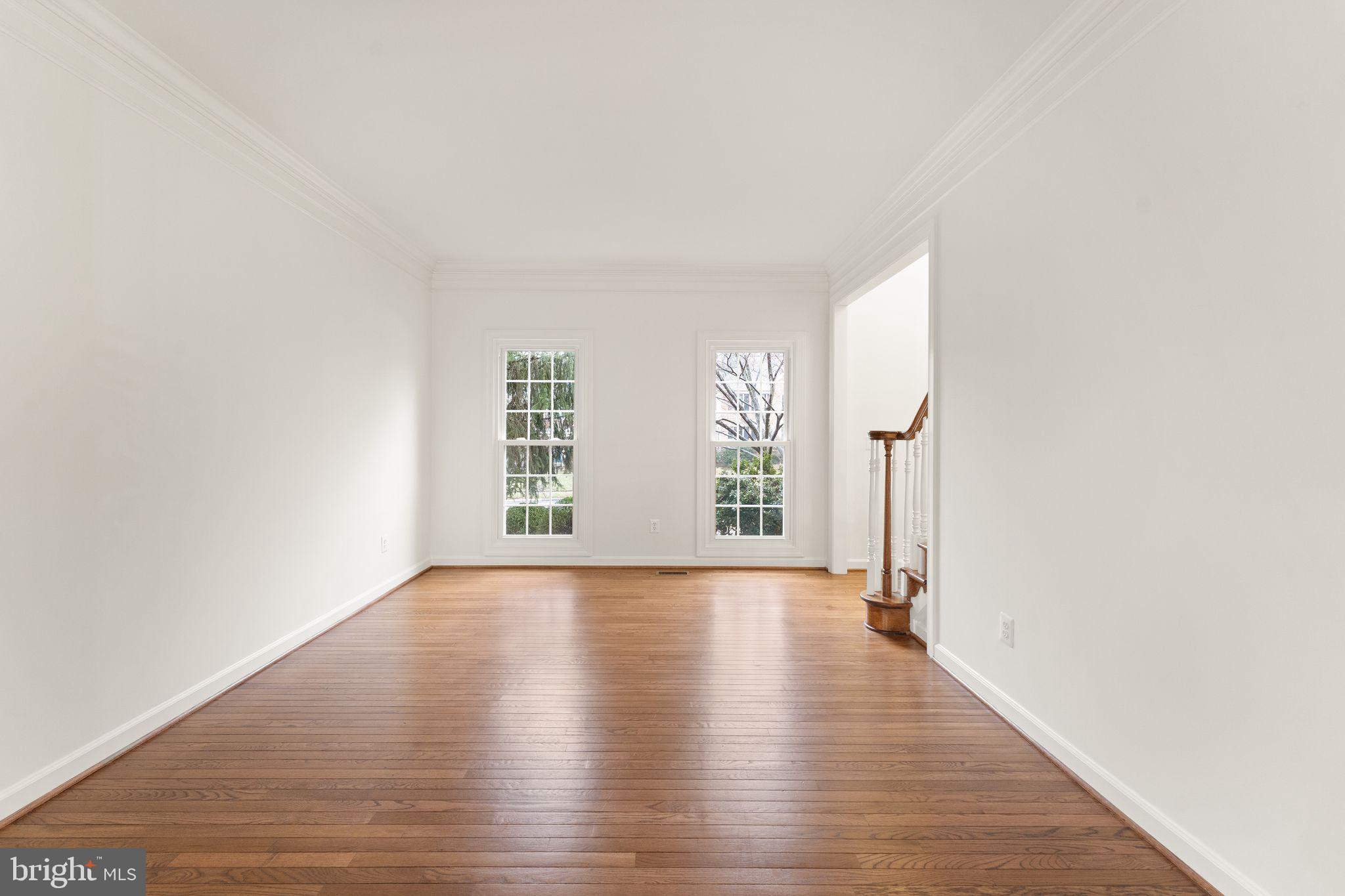 ASHBURN FARM - Residential