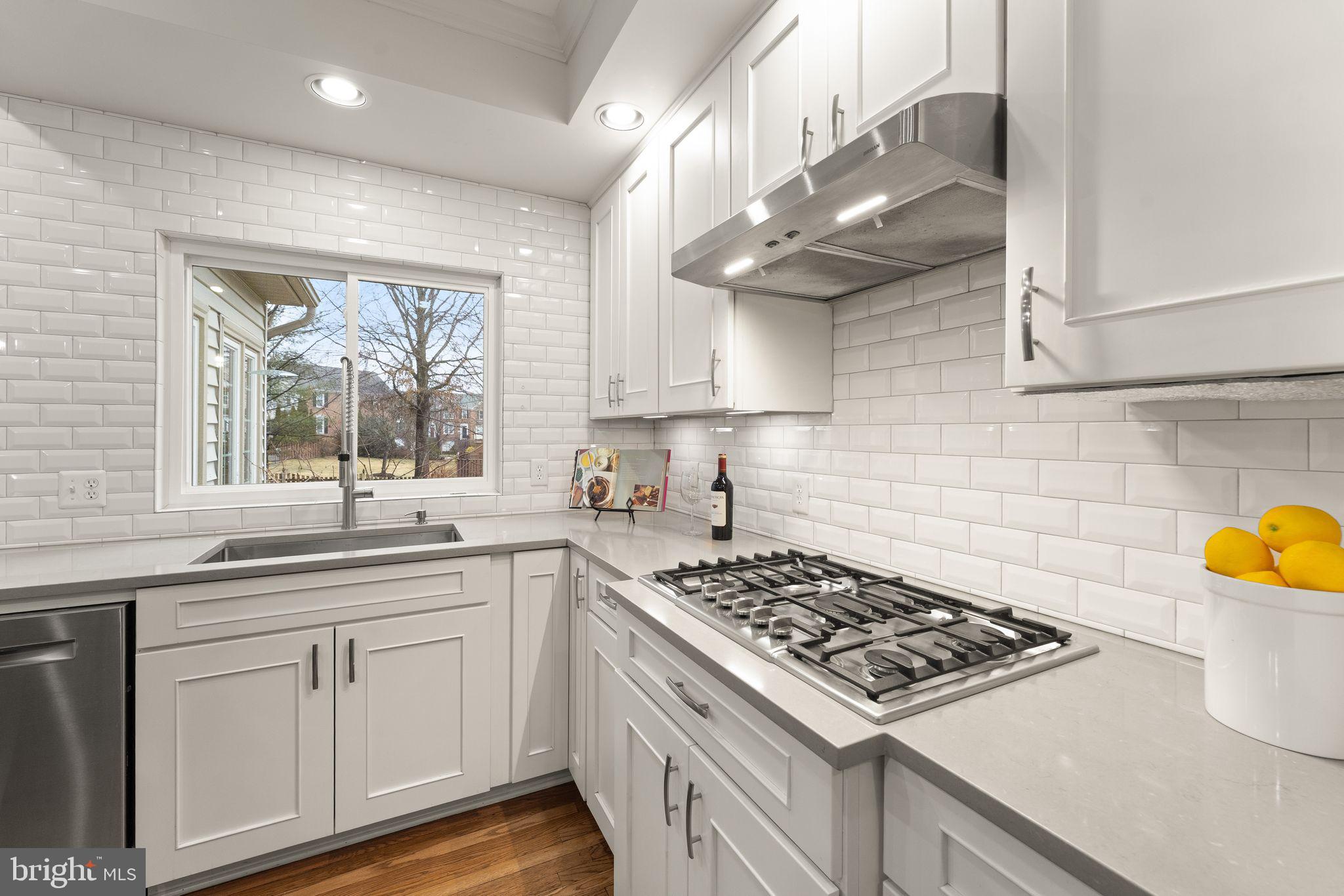 ASHBURN FARM - Residential