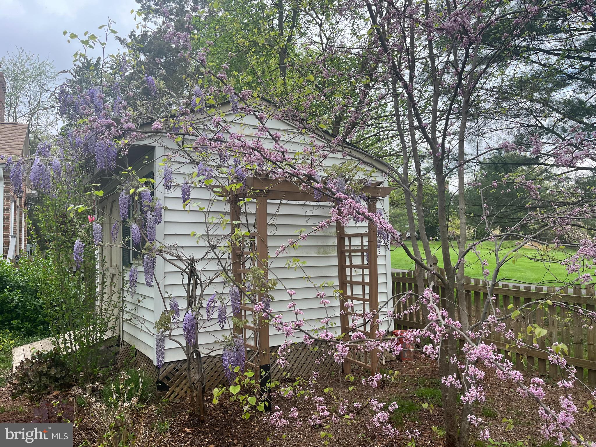 ASHBURN FARM - Residential