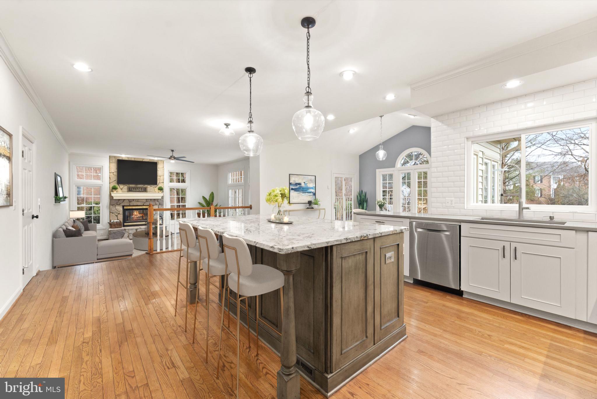 ASHBURN FARM - Residential