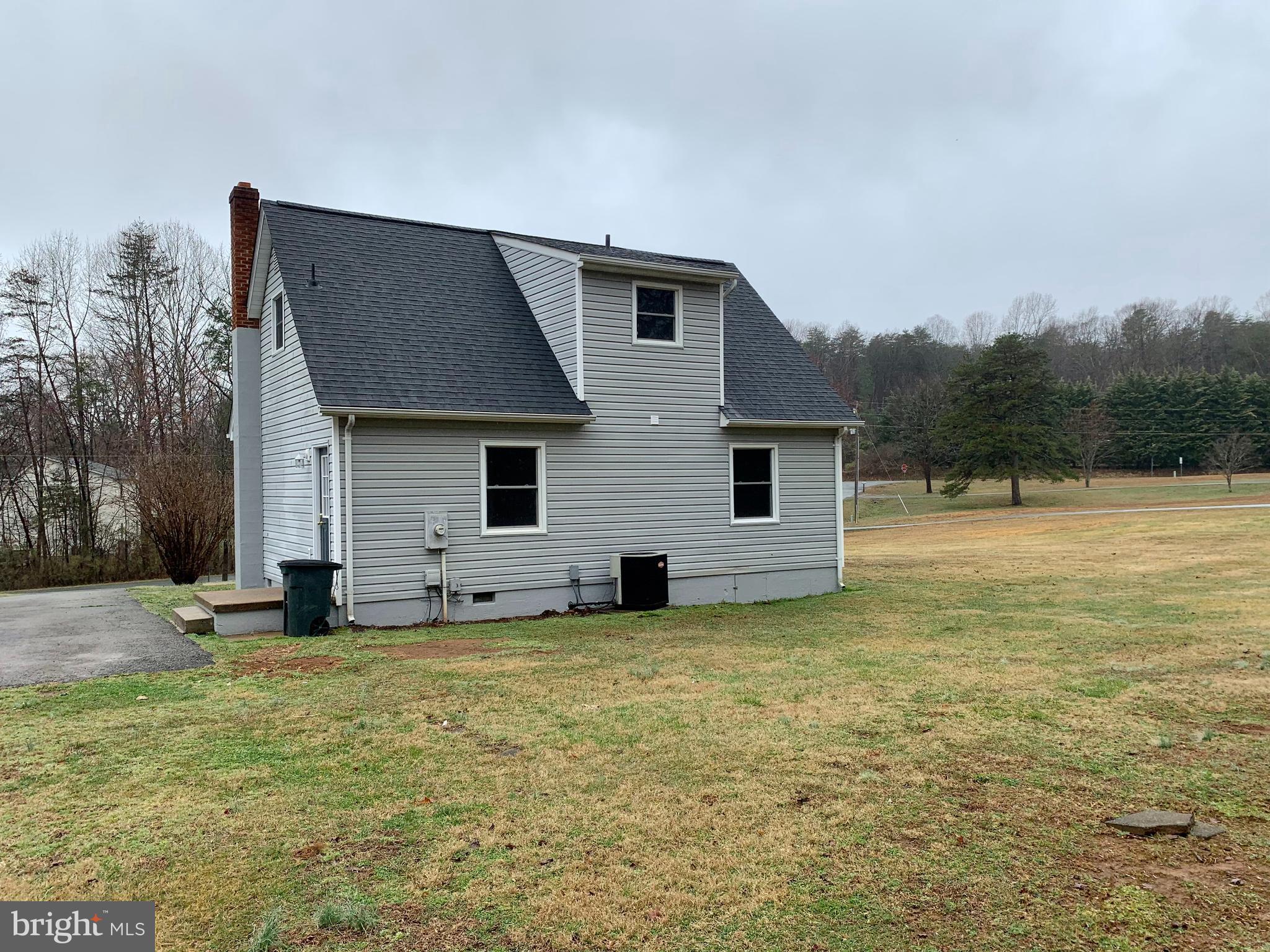 SCOTTS MT NORMAN ACRES - Residential