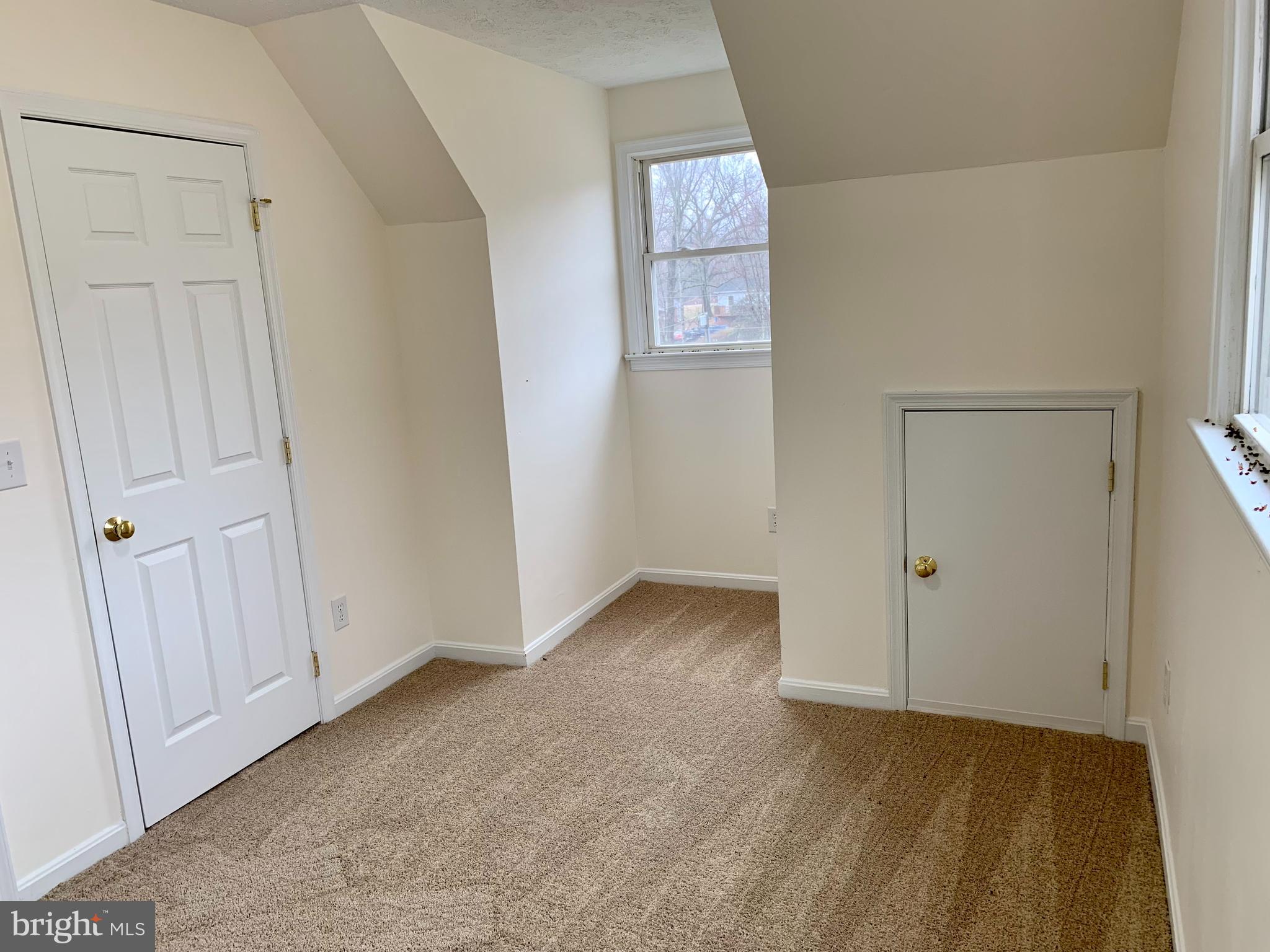 SCOTTS MT NORMAN ACRES - Residential