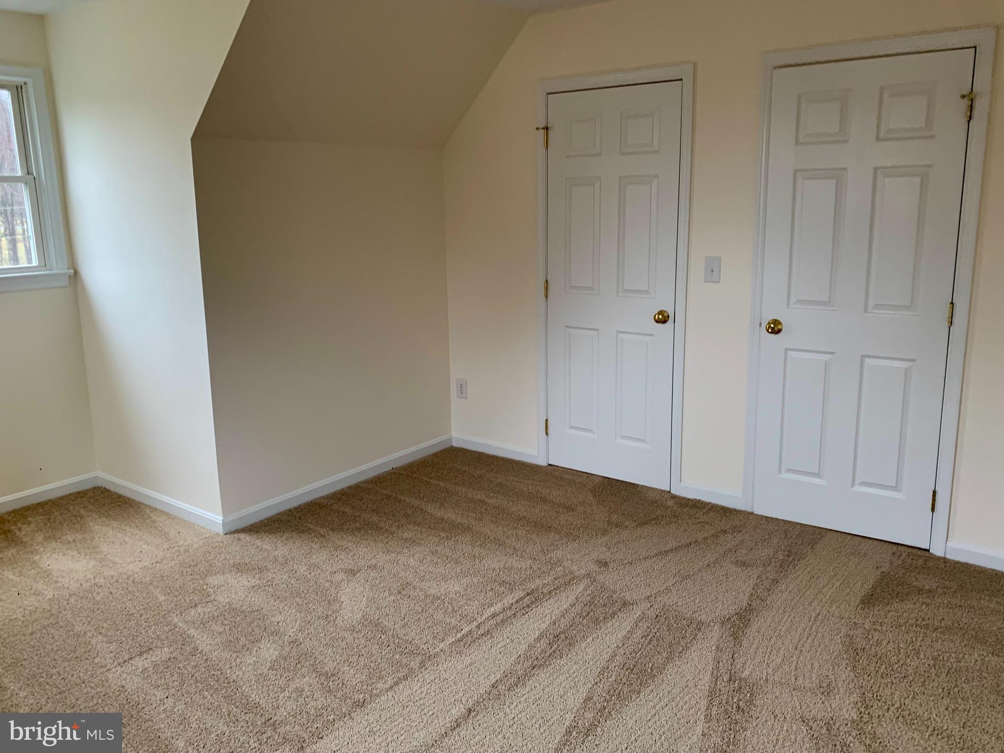 SCOTTS MT NORMAN ACRES - Residential