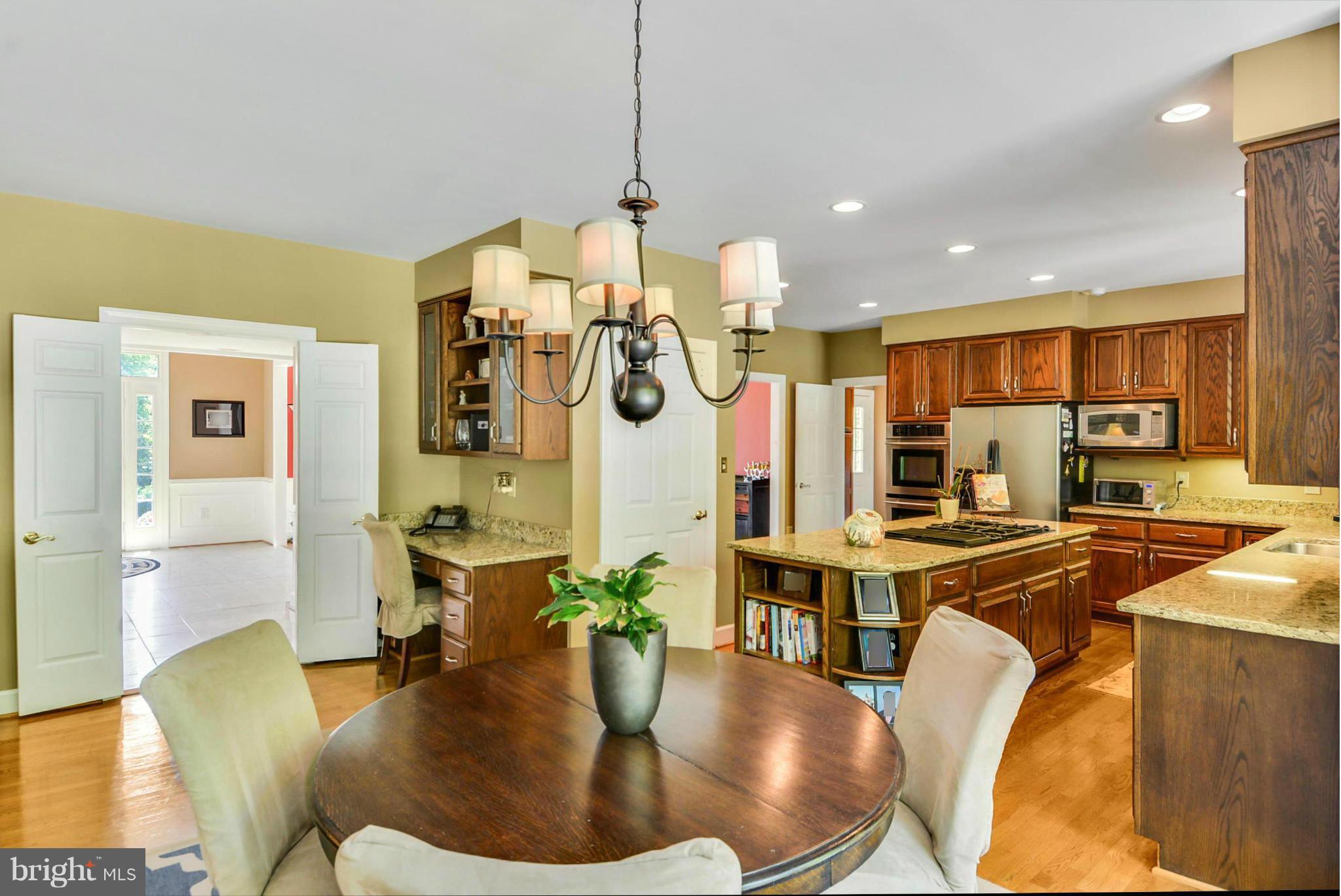 LAKE POTOMAC - Residential