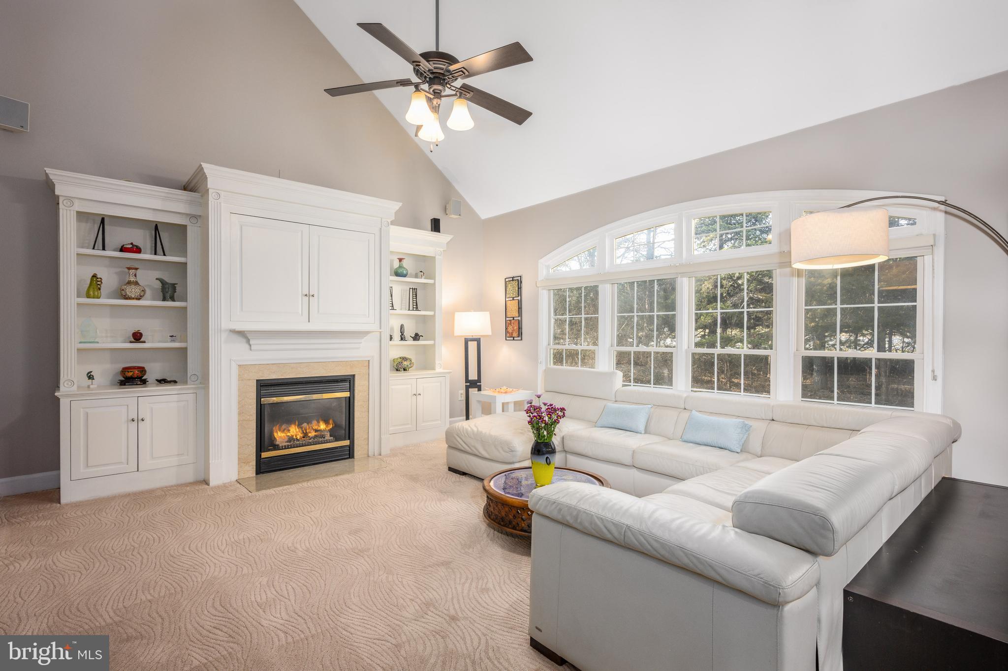 WILLOWS OF POTOMAC - Residential