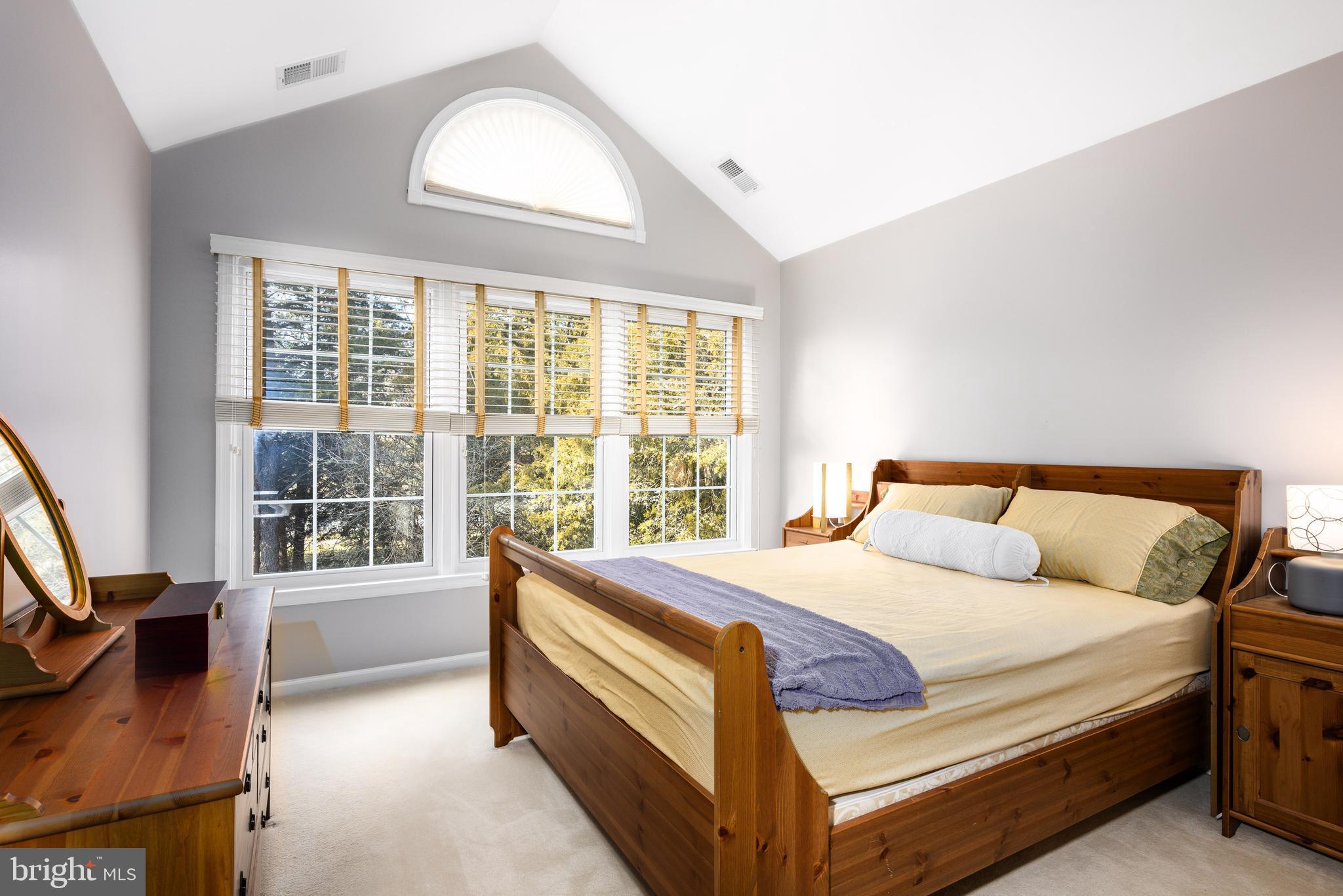 WILLOWS OF POTOMAC - Residential