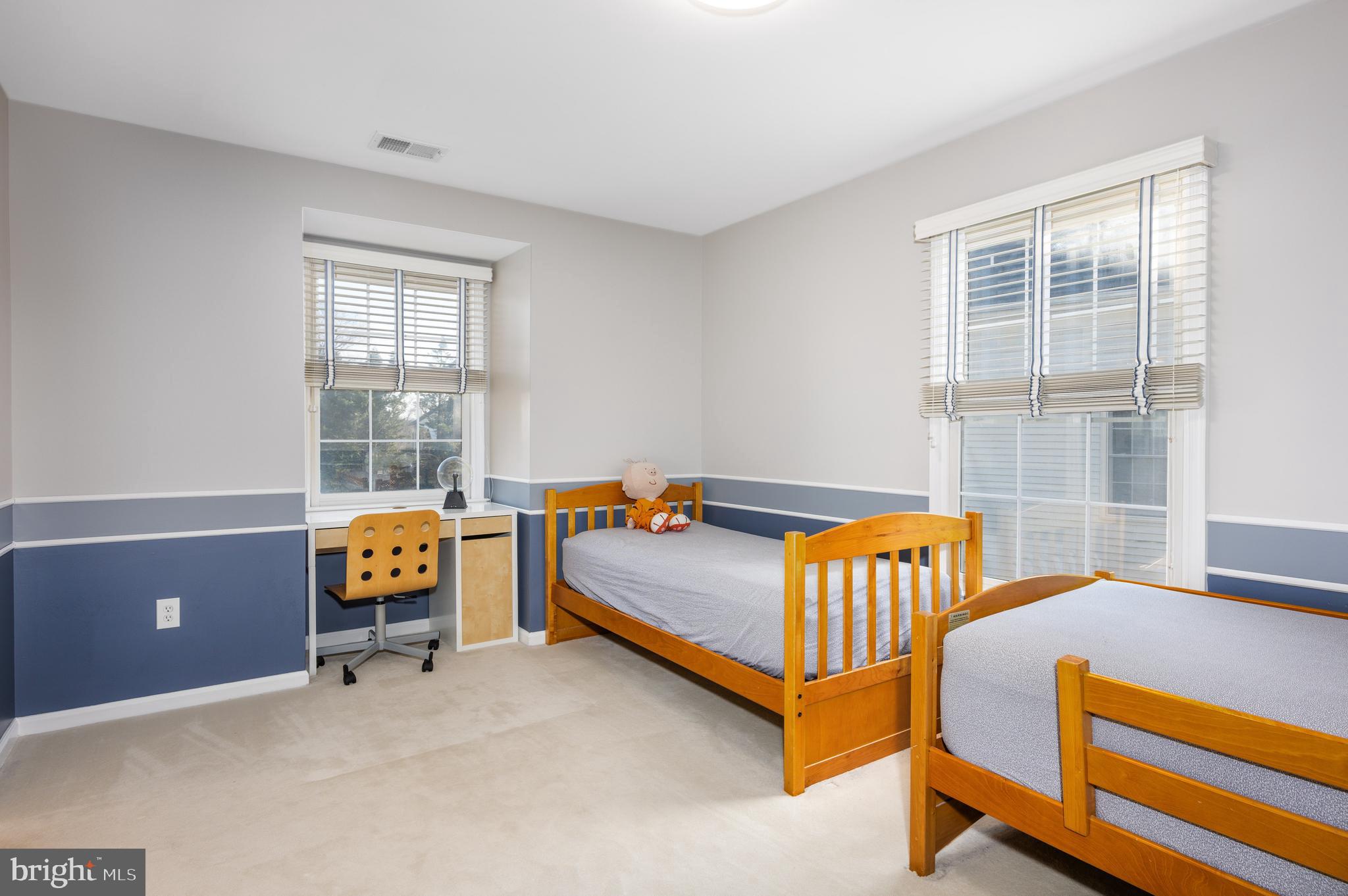 WILLOWS OF POTOMAC - Residential