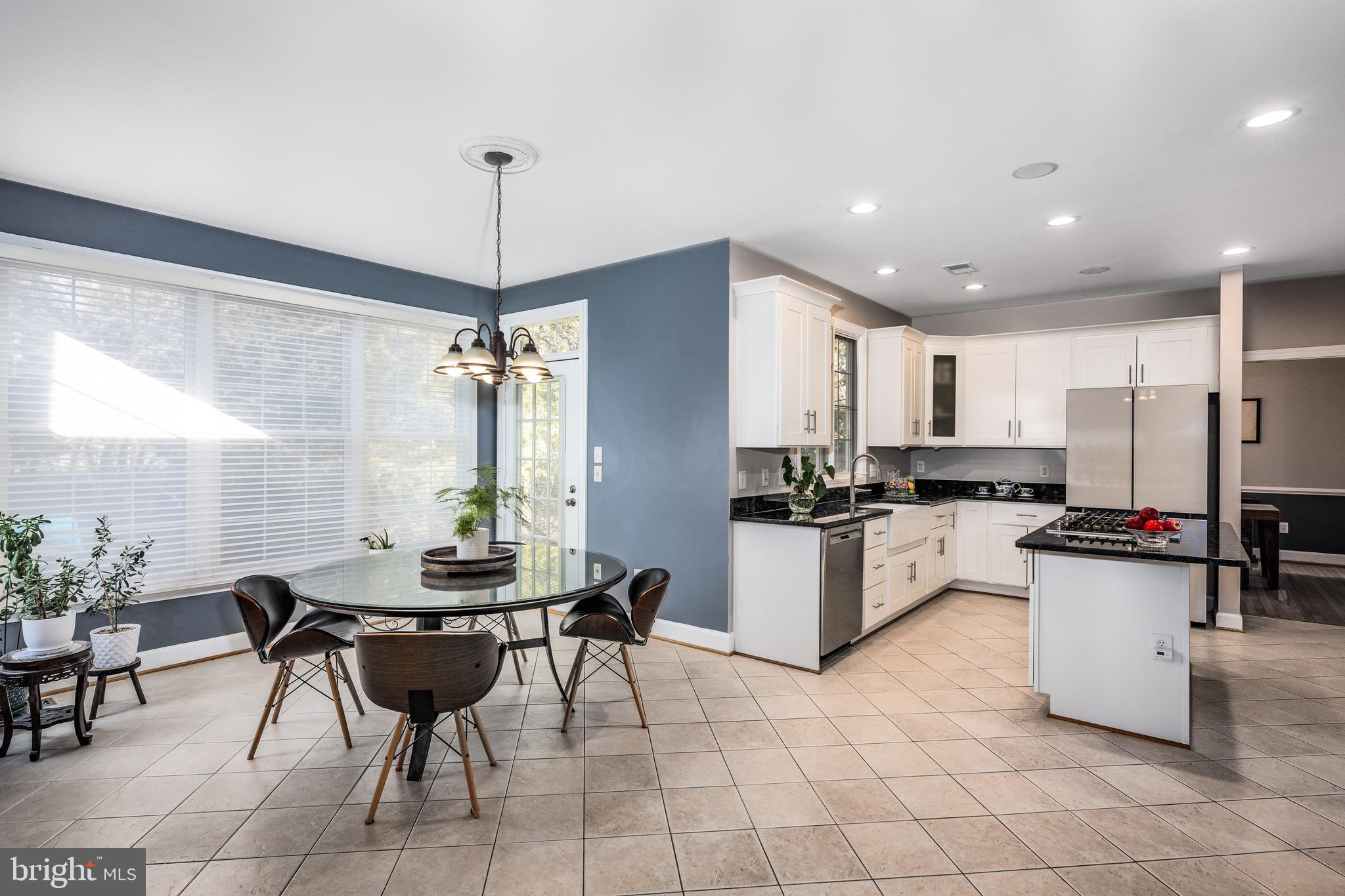 WILLOWS OF POTOMAC - Residential