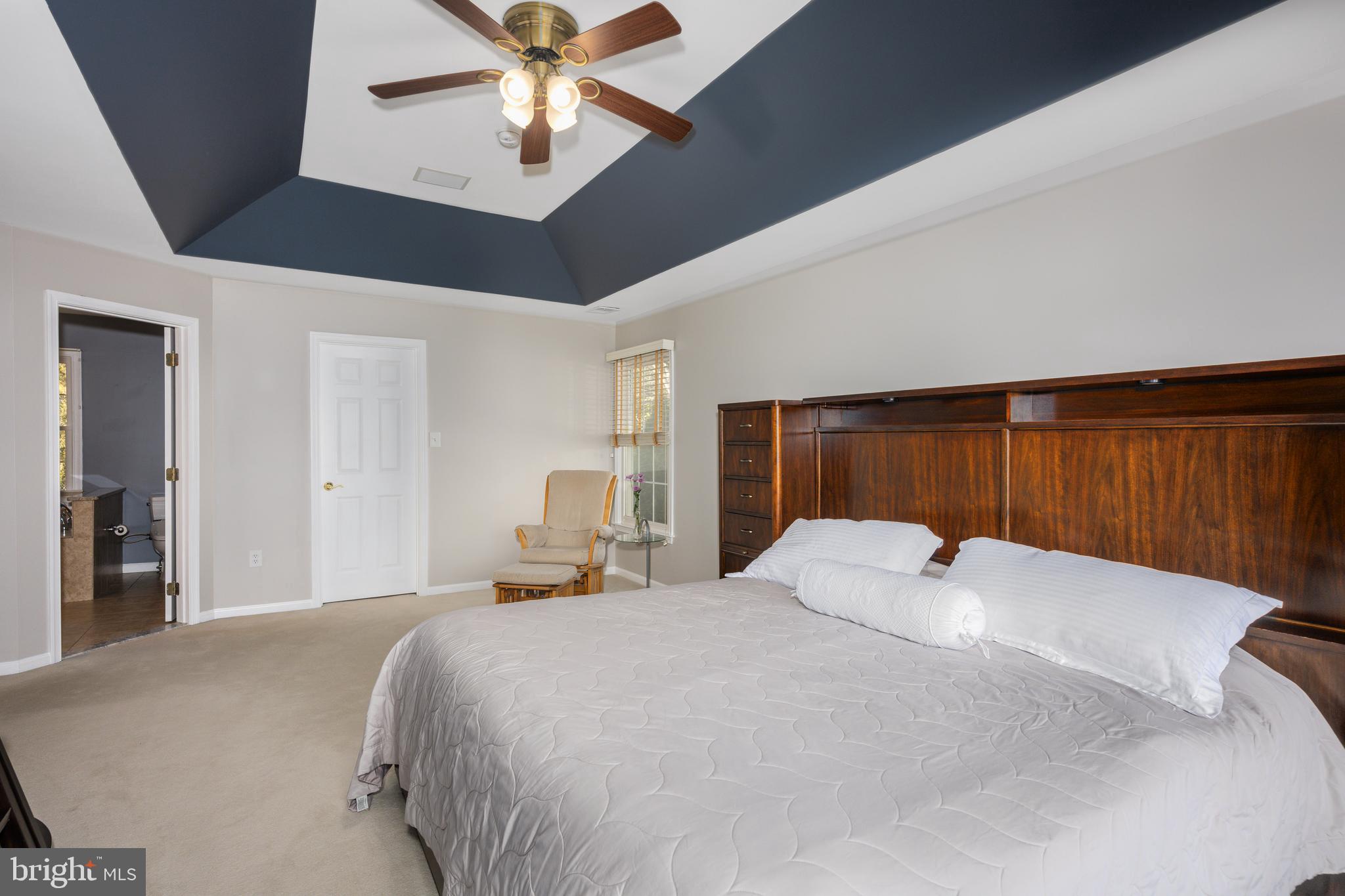 WILLOWS OF POTOMAC - Residential