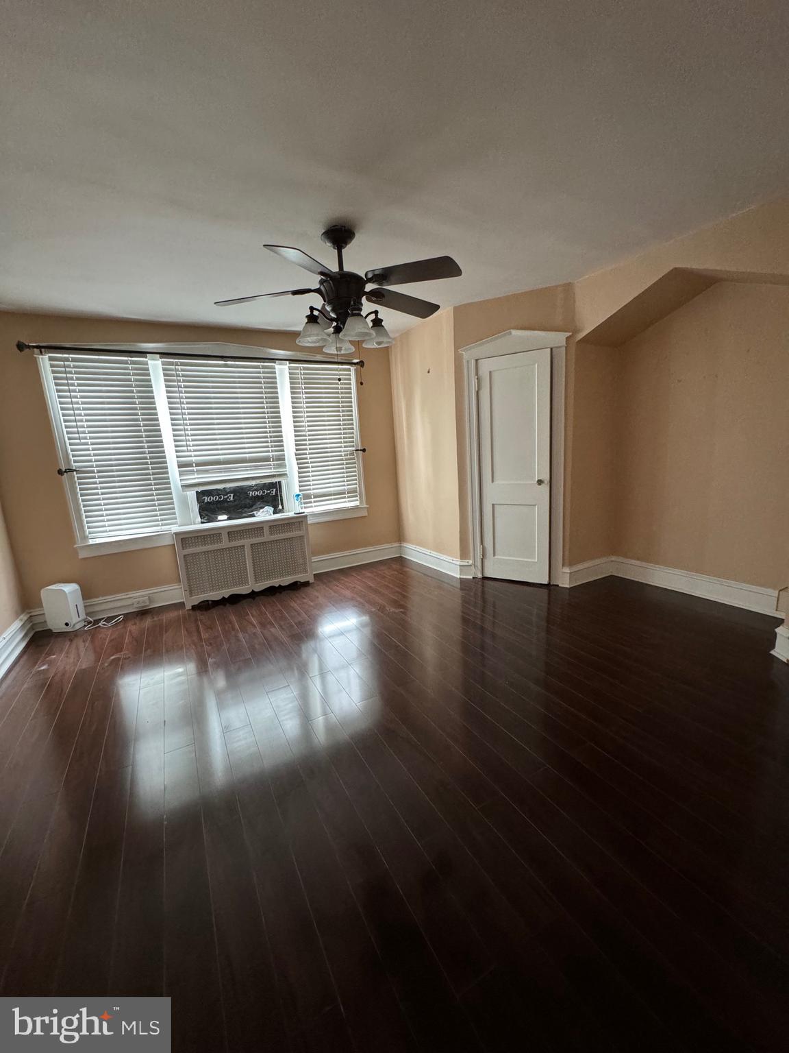 MAYFAIR - Residential