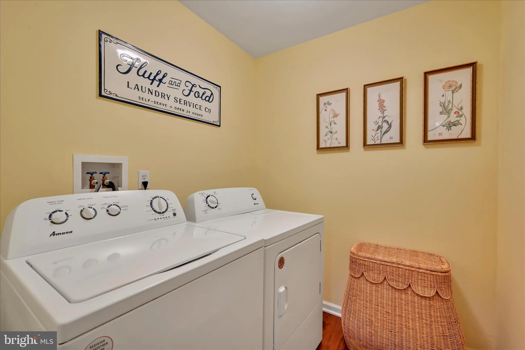 Mount Joy, Pennsylvania 17552, United States, 3 Bedrooms Bedrooms, ,2 BathroomsBathrooms,Residential,Active,251286