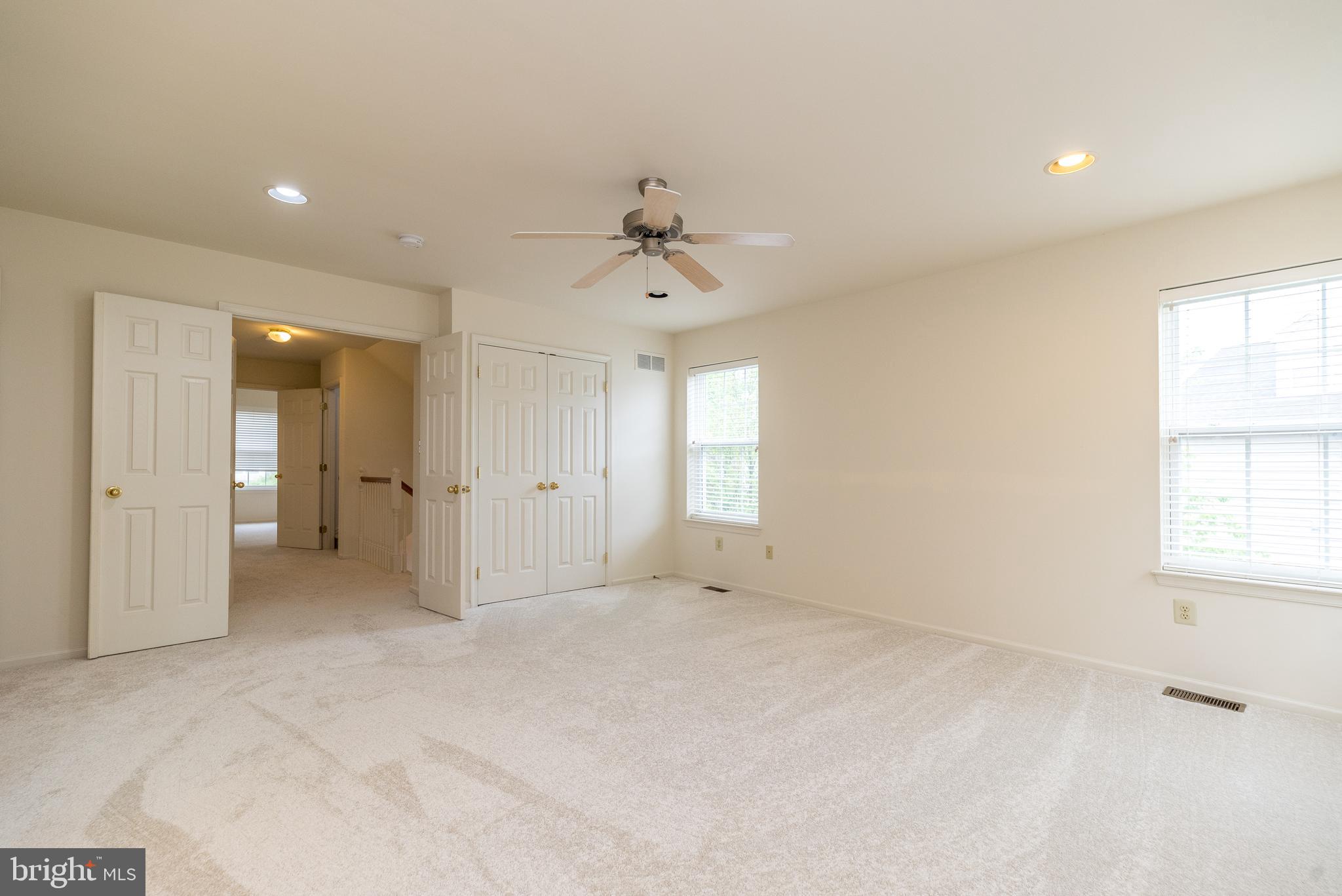THE ARBORS - Residential