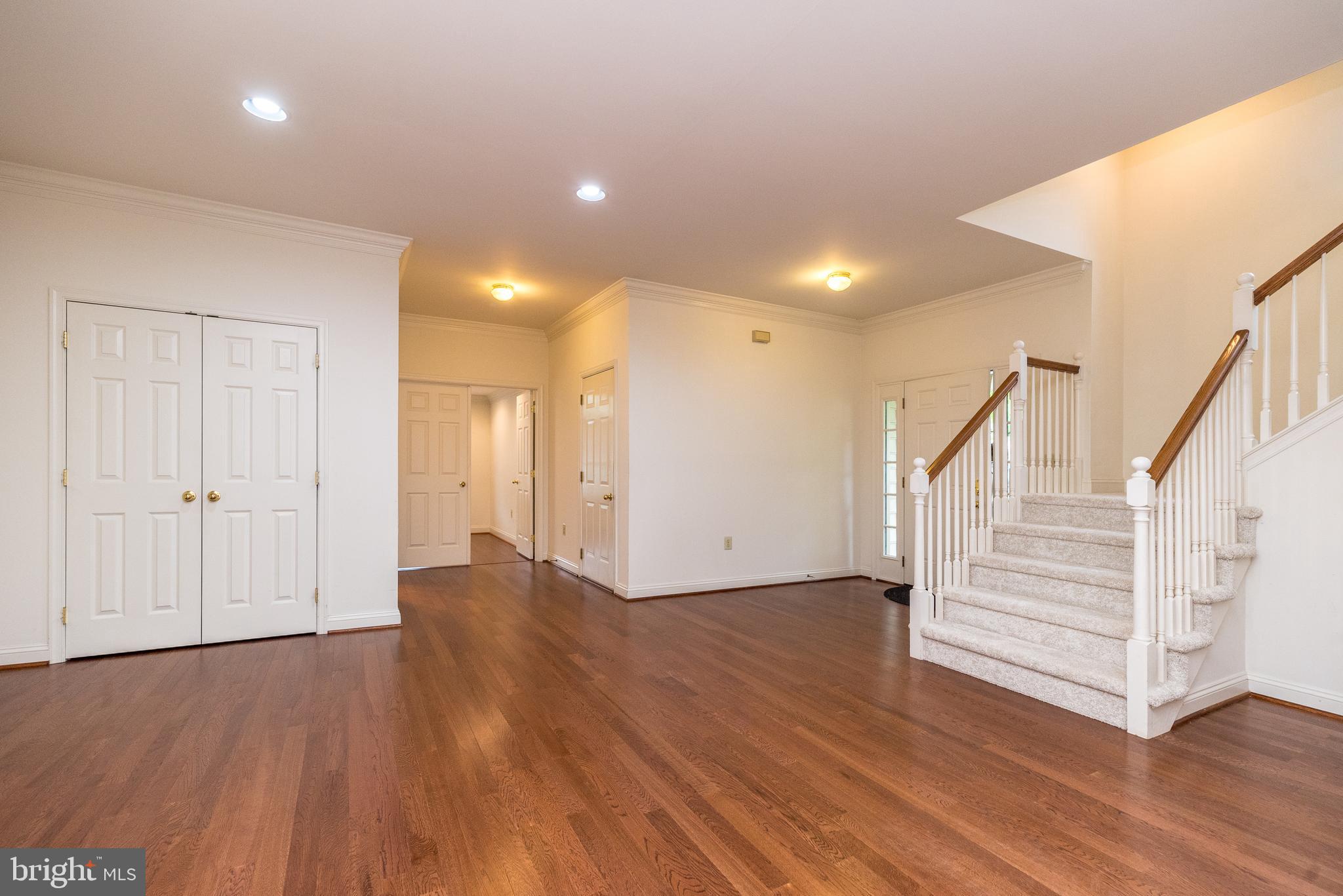 THE ARBORS - Residential