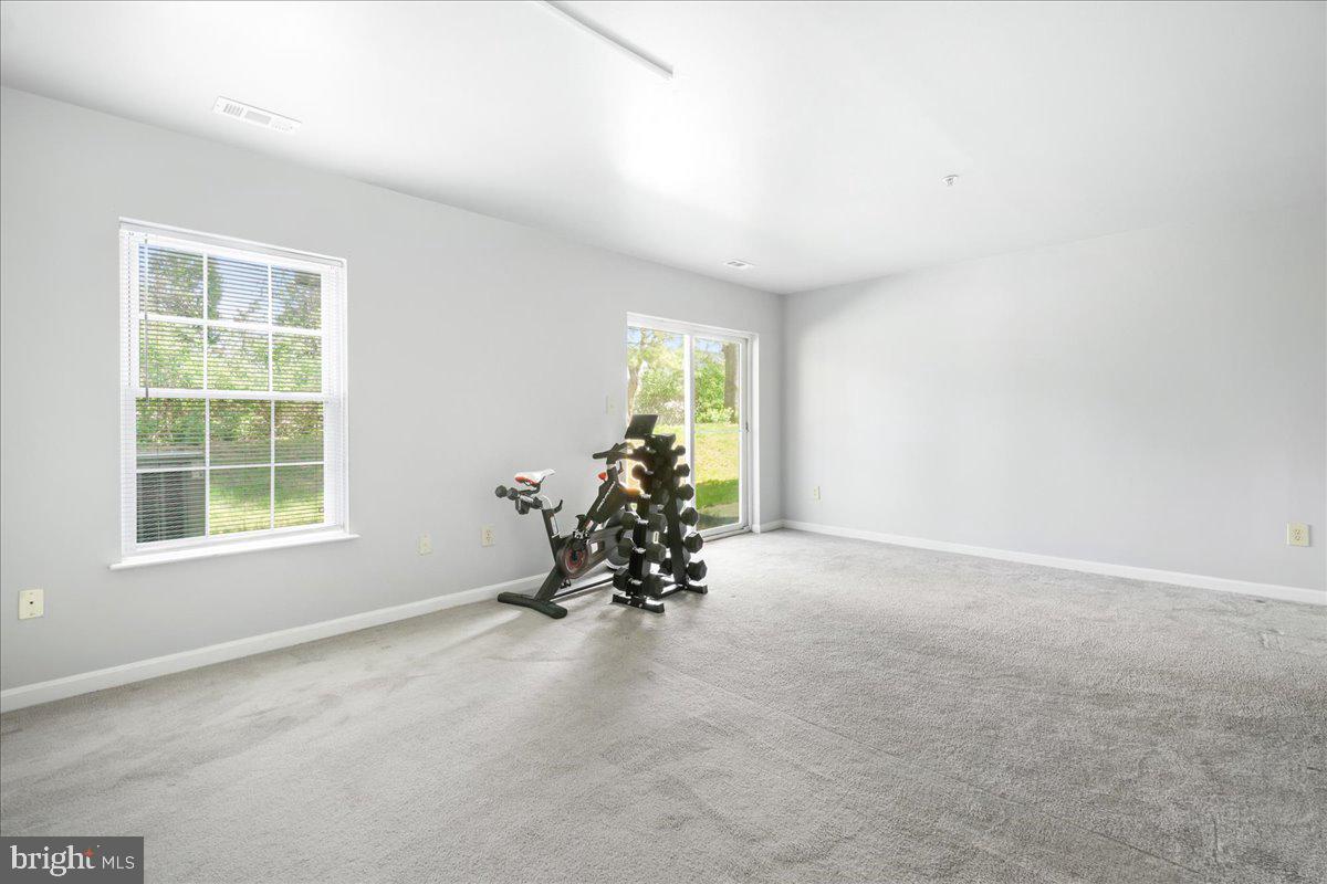 MOUNTAIN VILLAGE - Residential