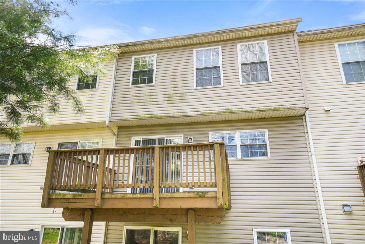 MOUNTAIN VILLAGE - Residential