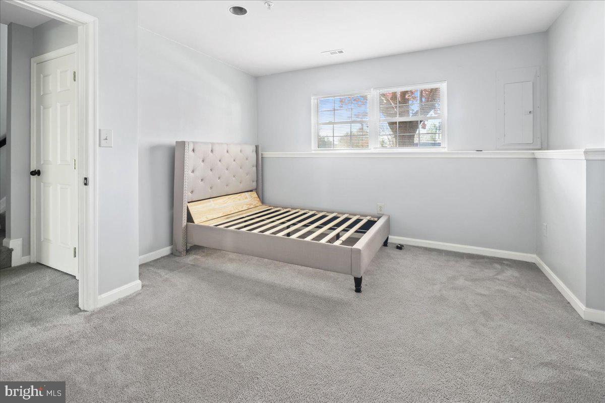 MOUNTAIN VILLAGE - Residential