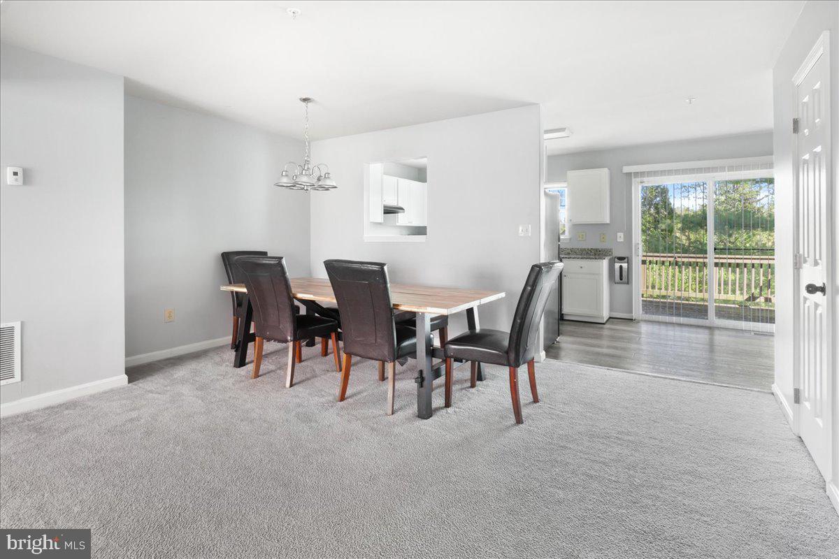 MOUNTAIN VILLAGE - Residential