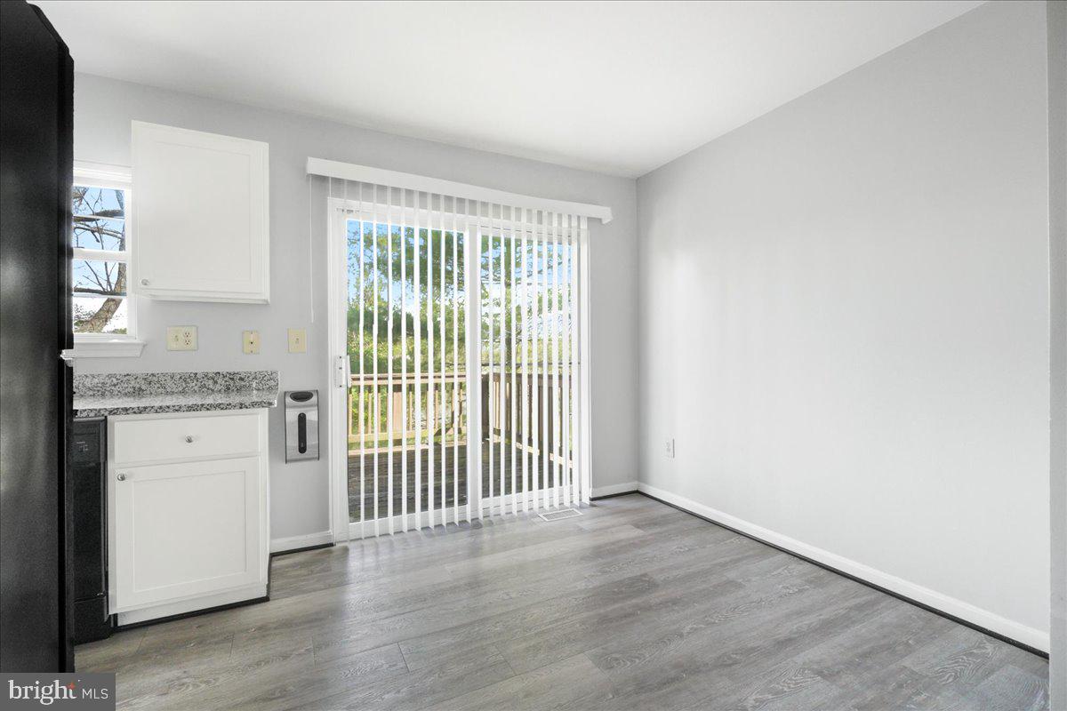 MOUNTAIN VILLAGE - Residential