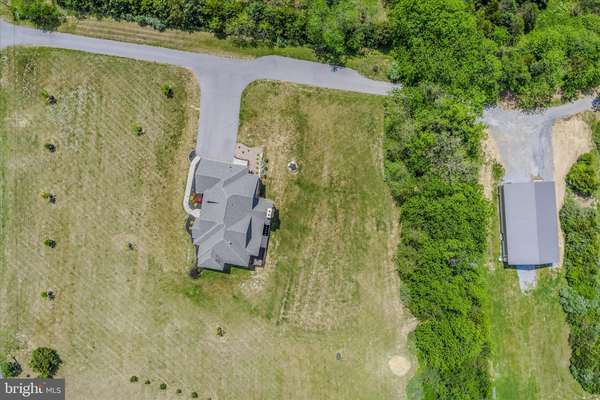 GREYSTONE ON THE OPEQUON - Residential