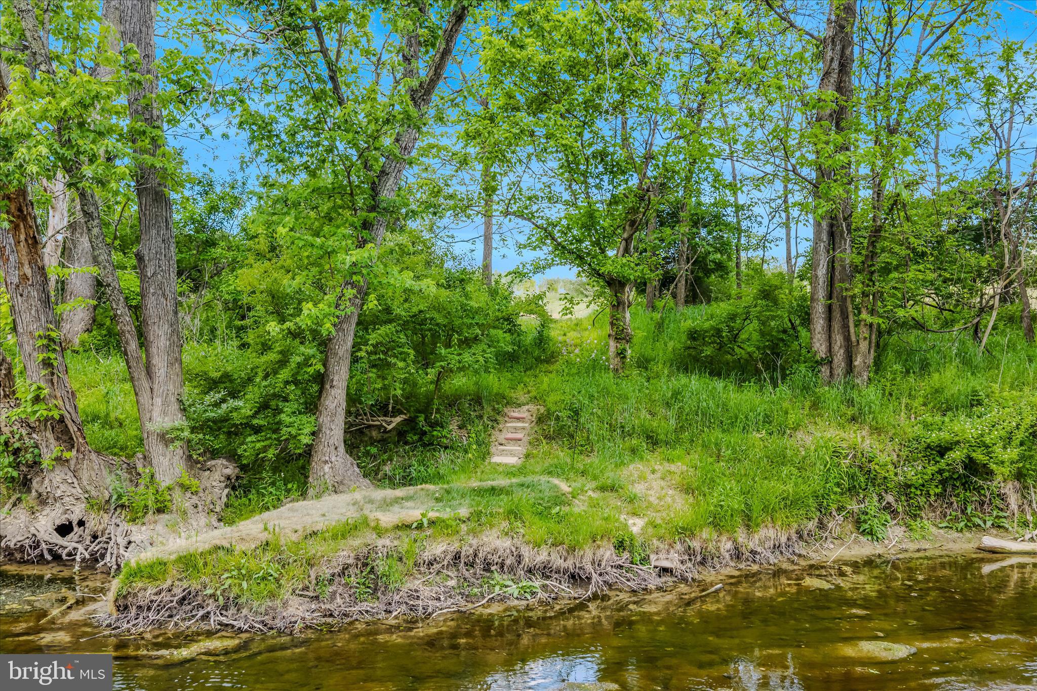 GREYSTONE ON THE OPEQUON - Residential