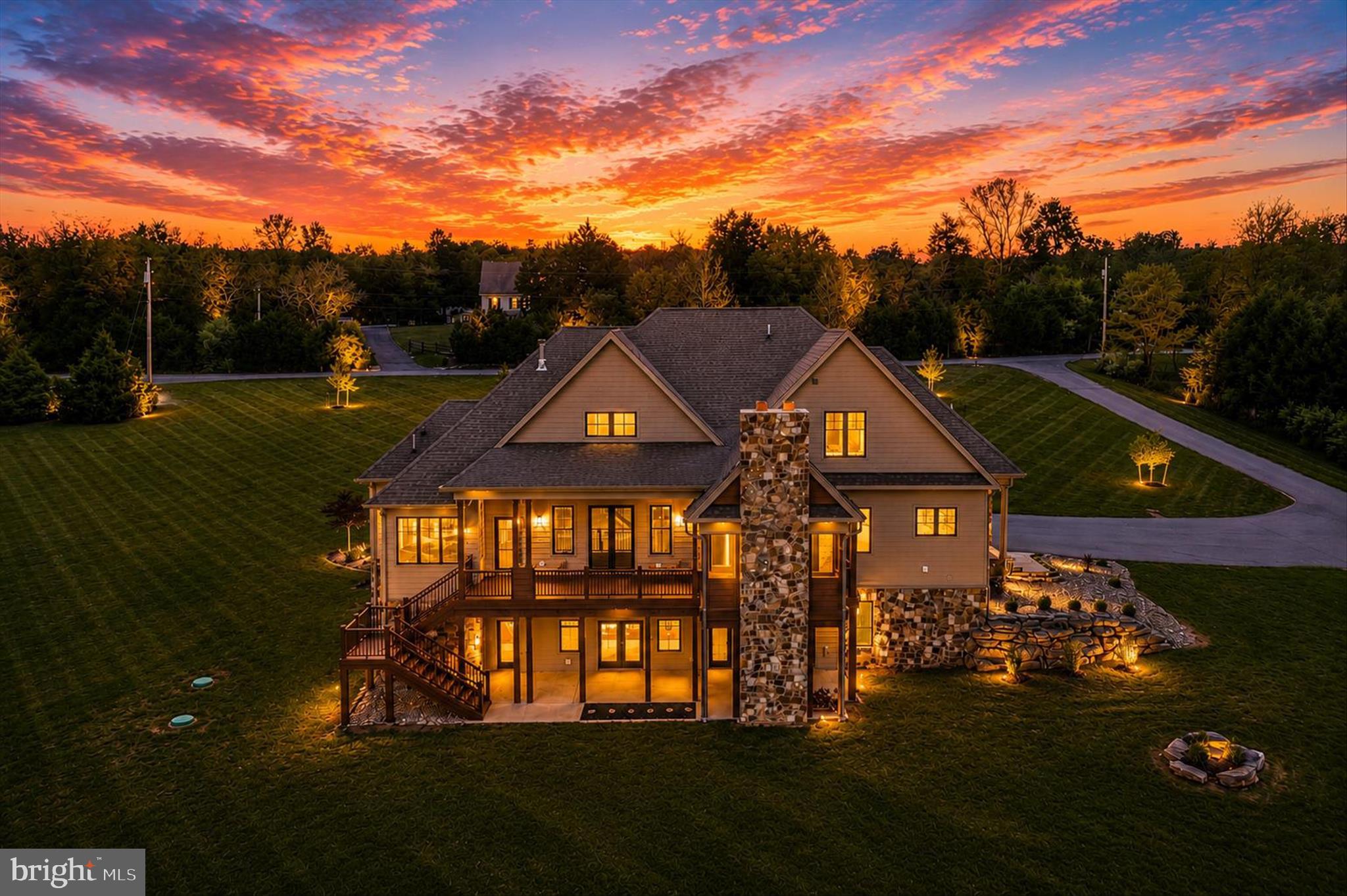 271 CORNELIUS GROVE