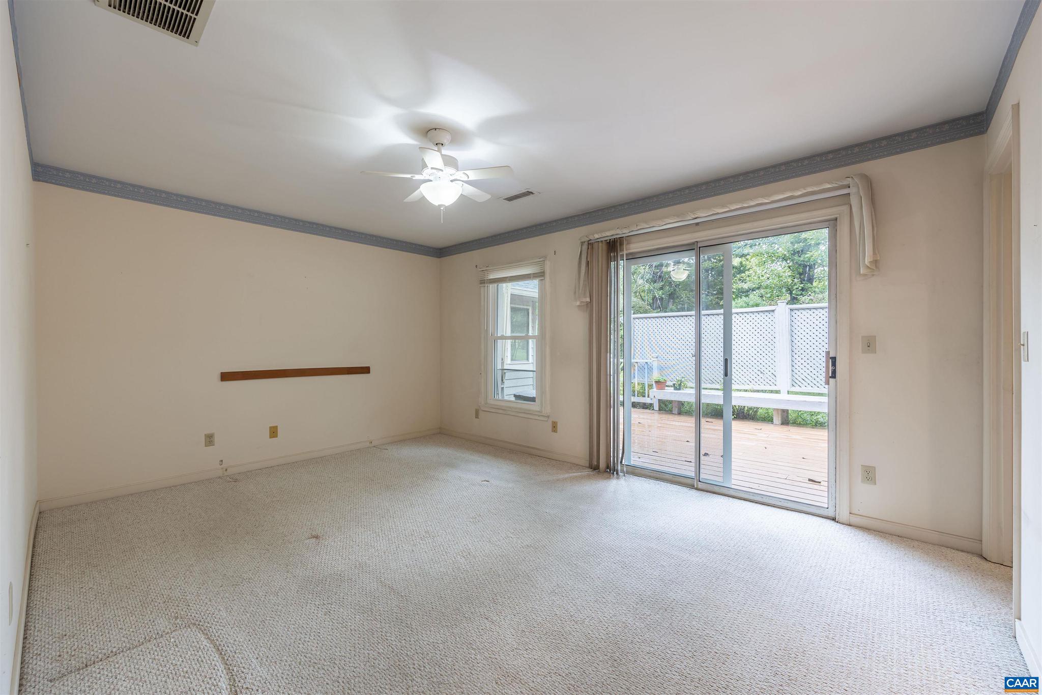 LAKE MONTICELLO - Residential