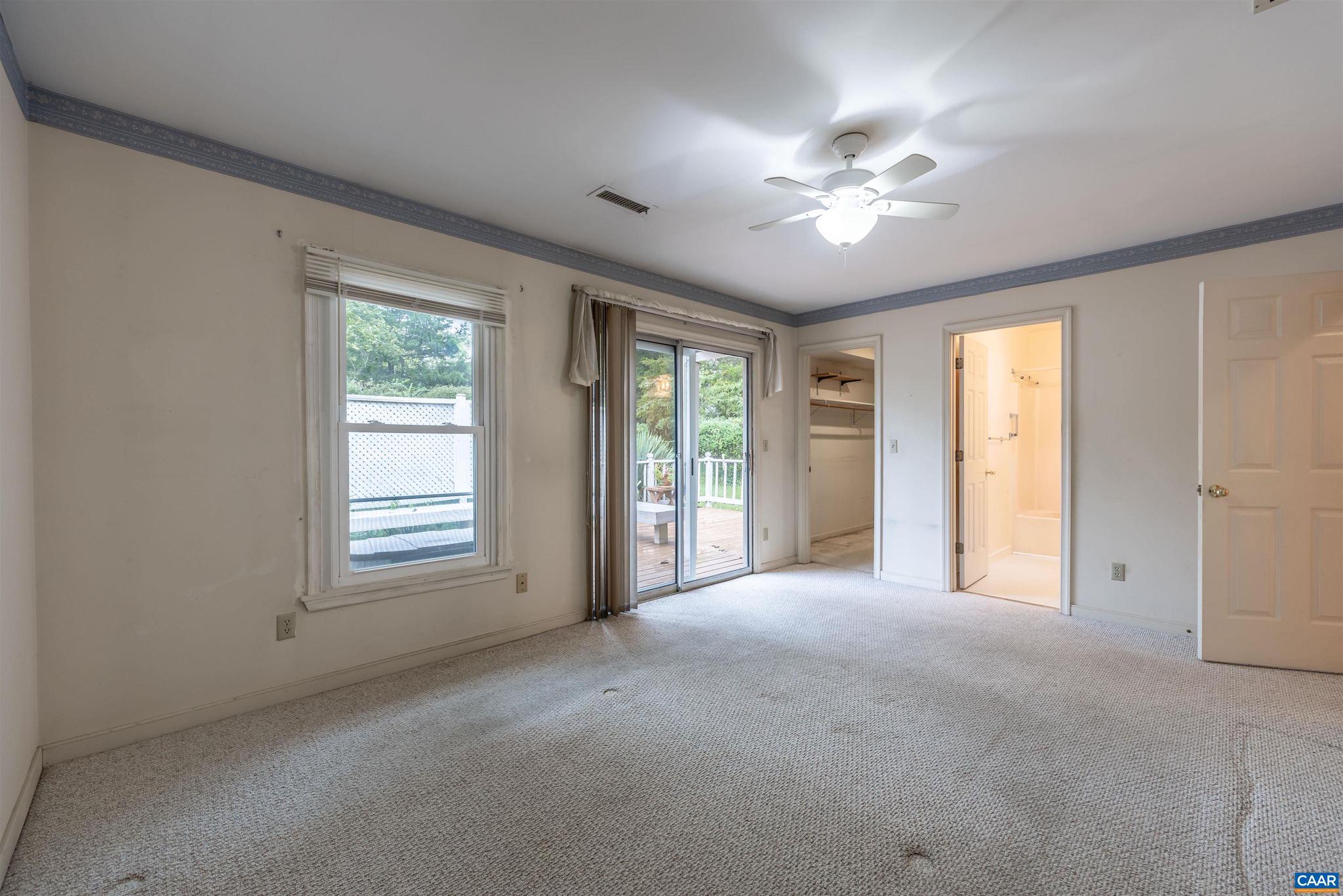 LAKE MONTICELLO - Residential