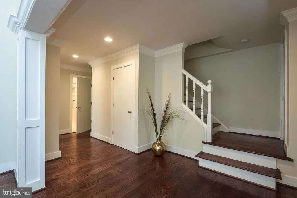 1318 Redwood Avenue, Annapolis, MD 21403