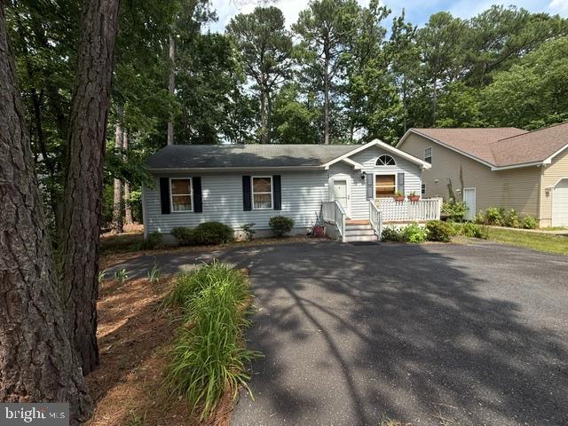 Photo 1 of 11 — 115 HIGH SHERIFF TRAIL, OCEAN PINES, MD 21811