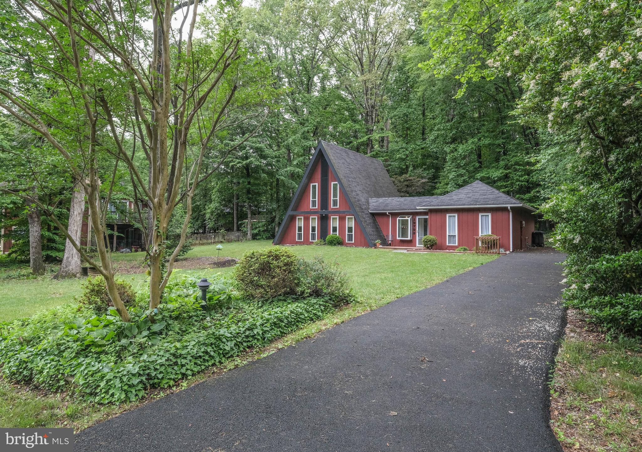 12798 FOREST OAK COURT