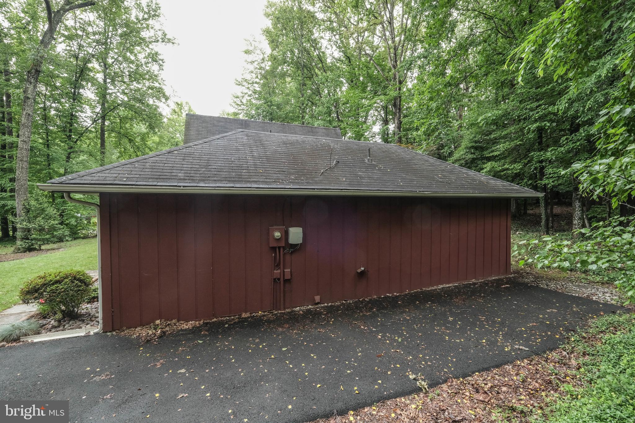 12798 FOREST OAK COURT