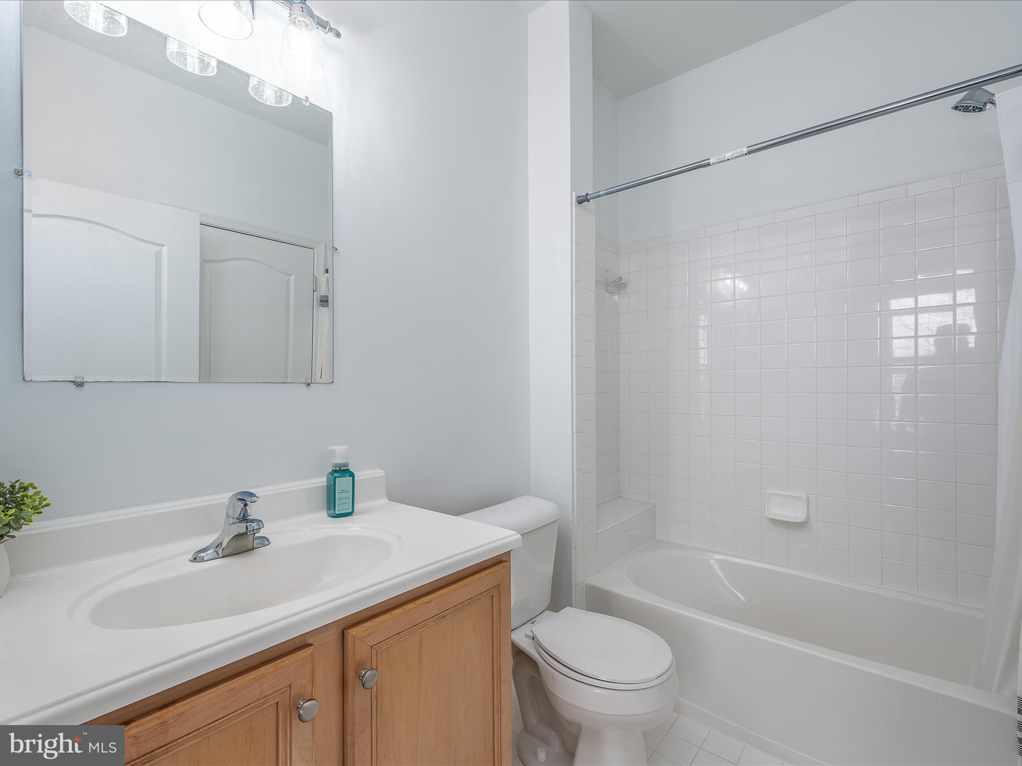 HAMMONDS MILL - Residential