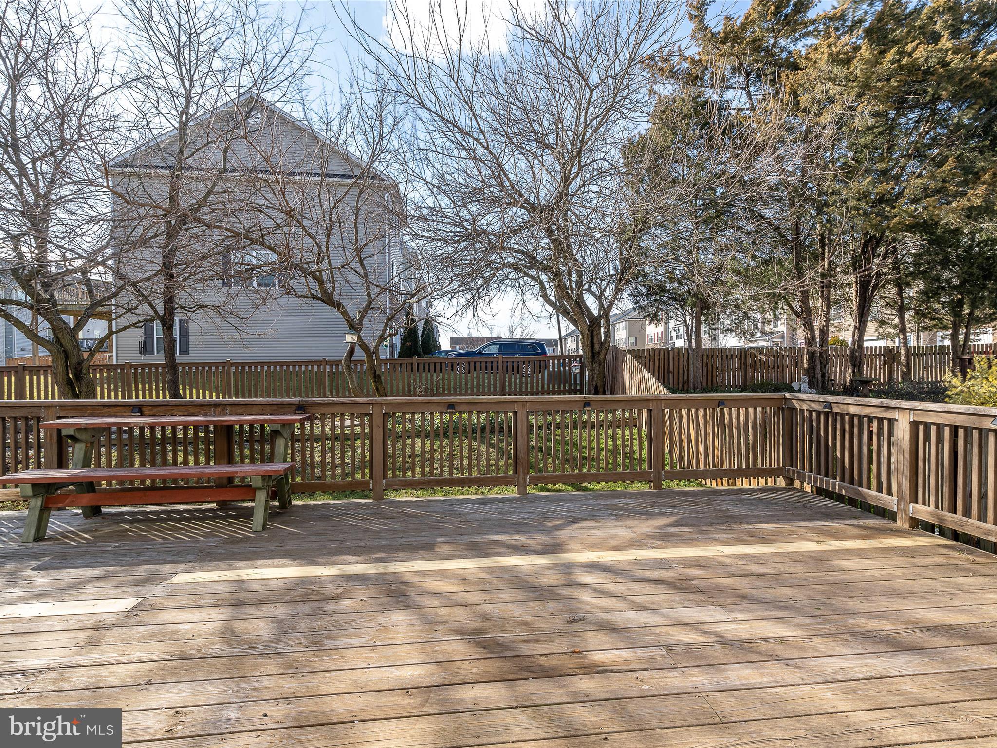 HAMMONDS MILL - Residential