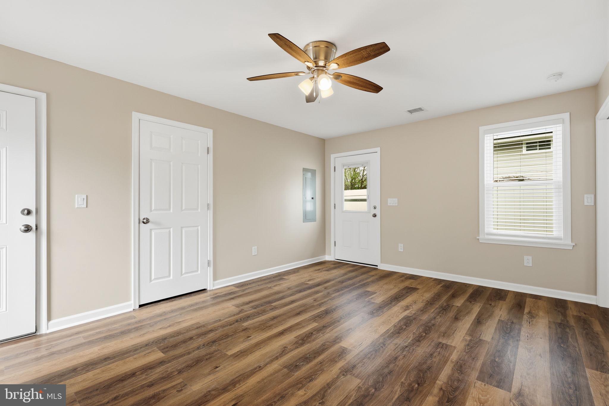 THORNRIDGE - Residential