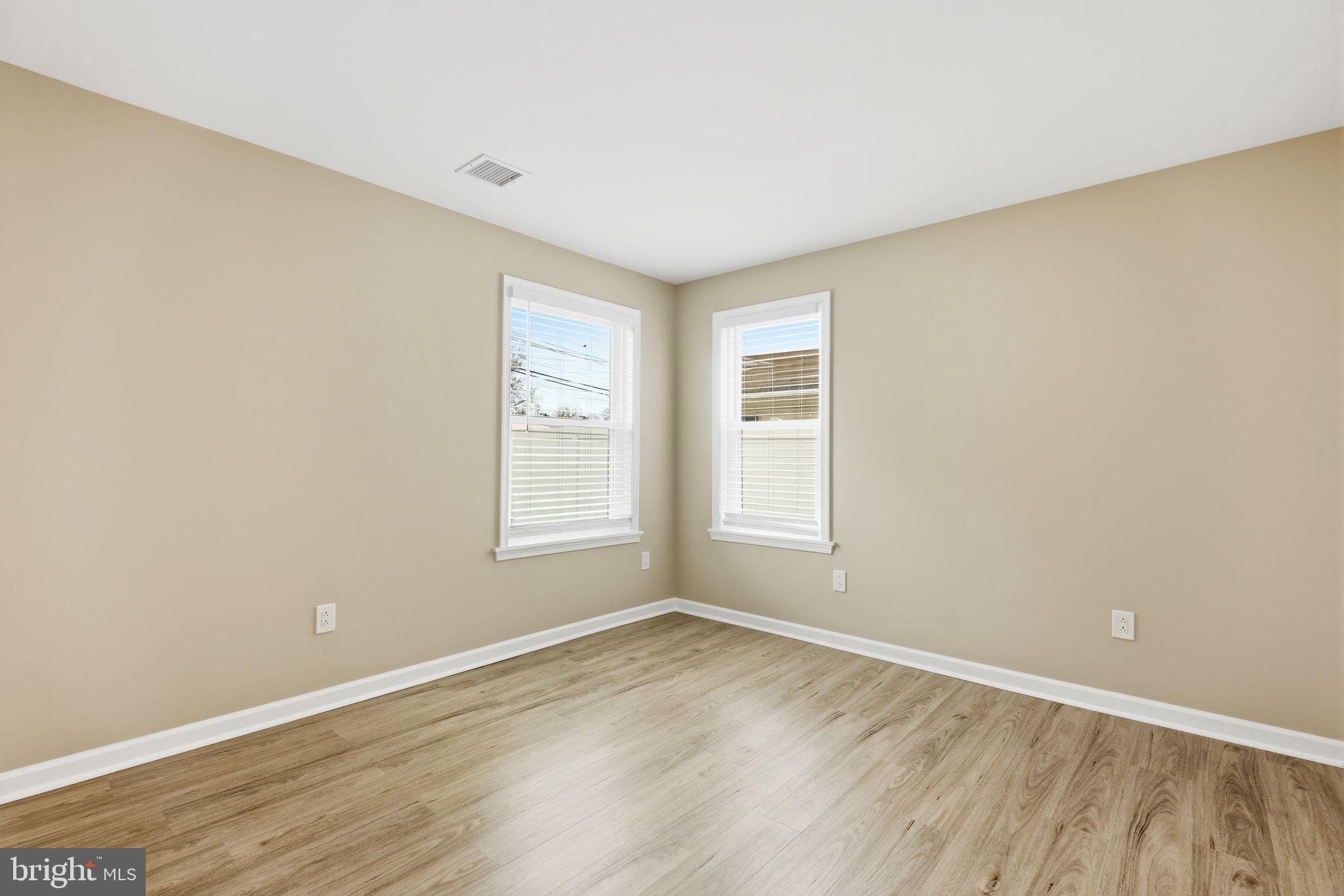 THORNRIDGE - Residential