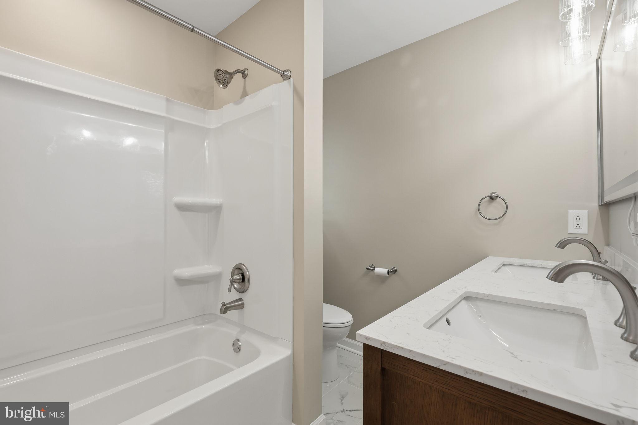 THORNRIDGE - Residential