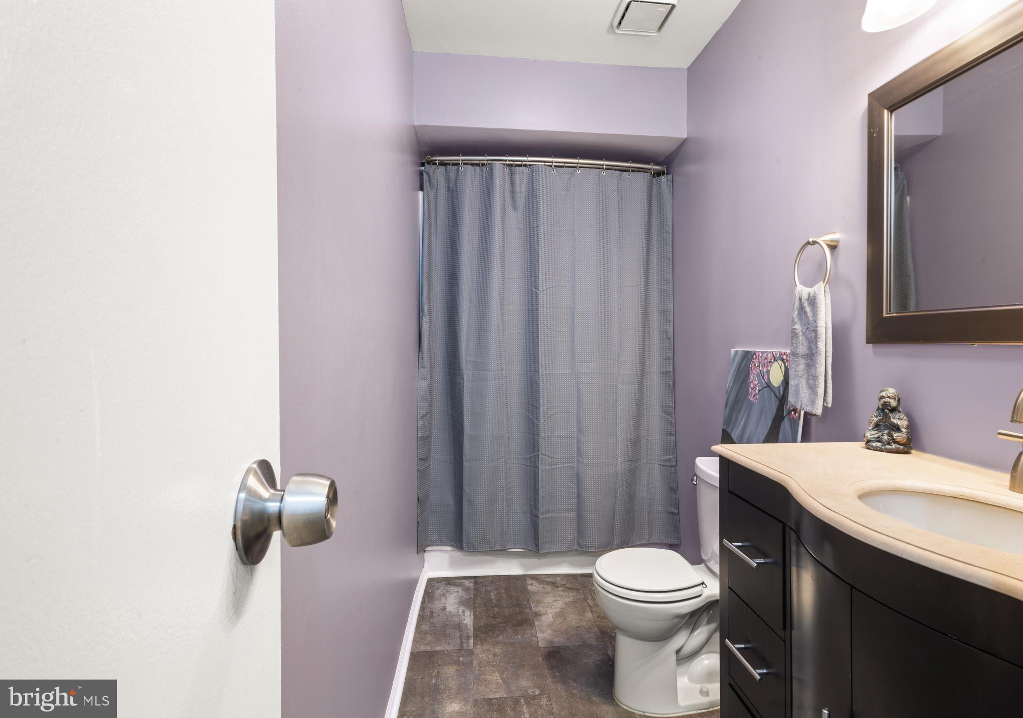 WASHINGTON PLACE - Residential Lease